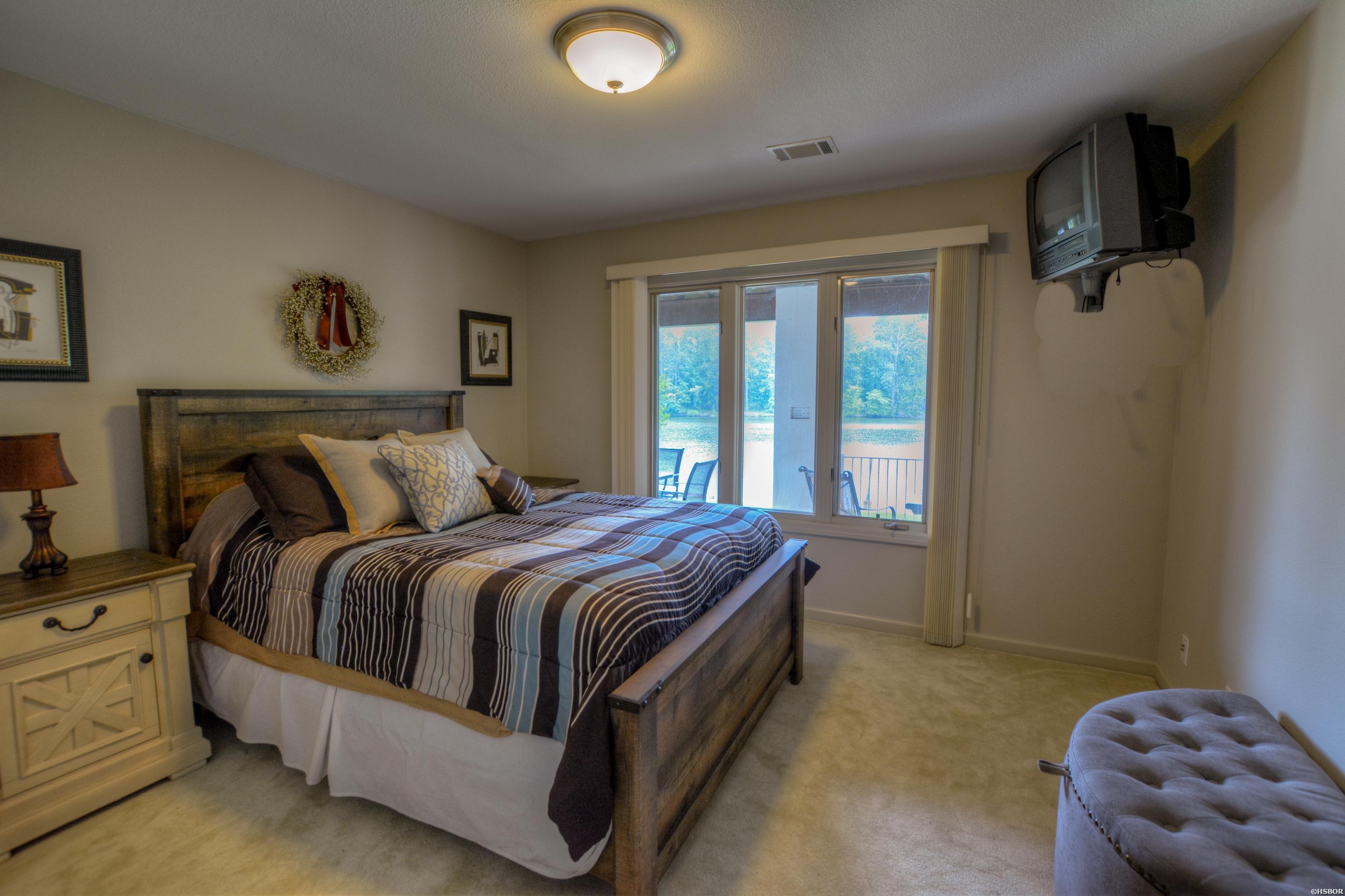 42 Stonegate Shores Drive Property Photo 31