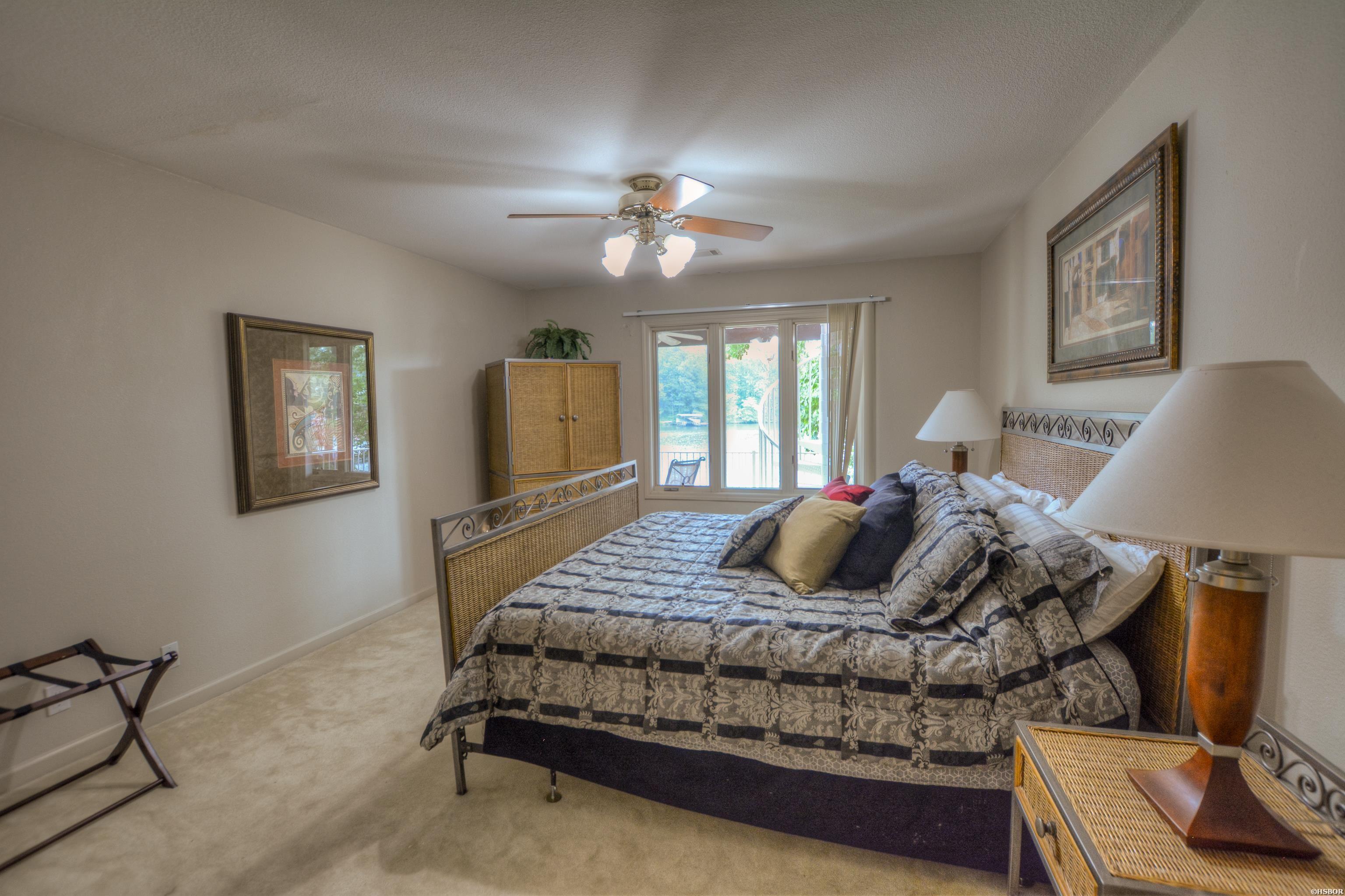 42 Stonegate Shores Drive Property Photo 32