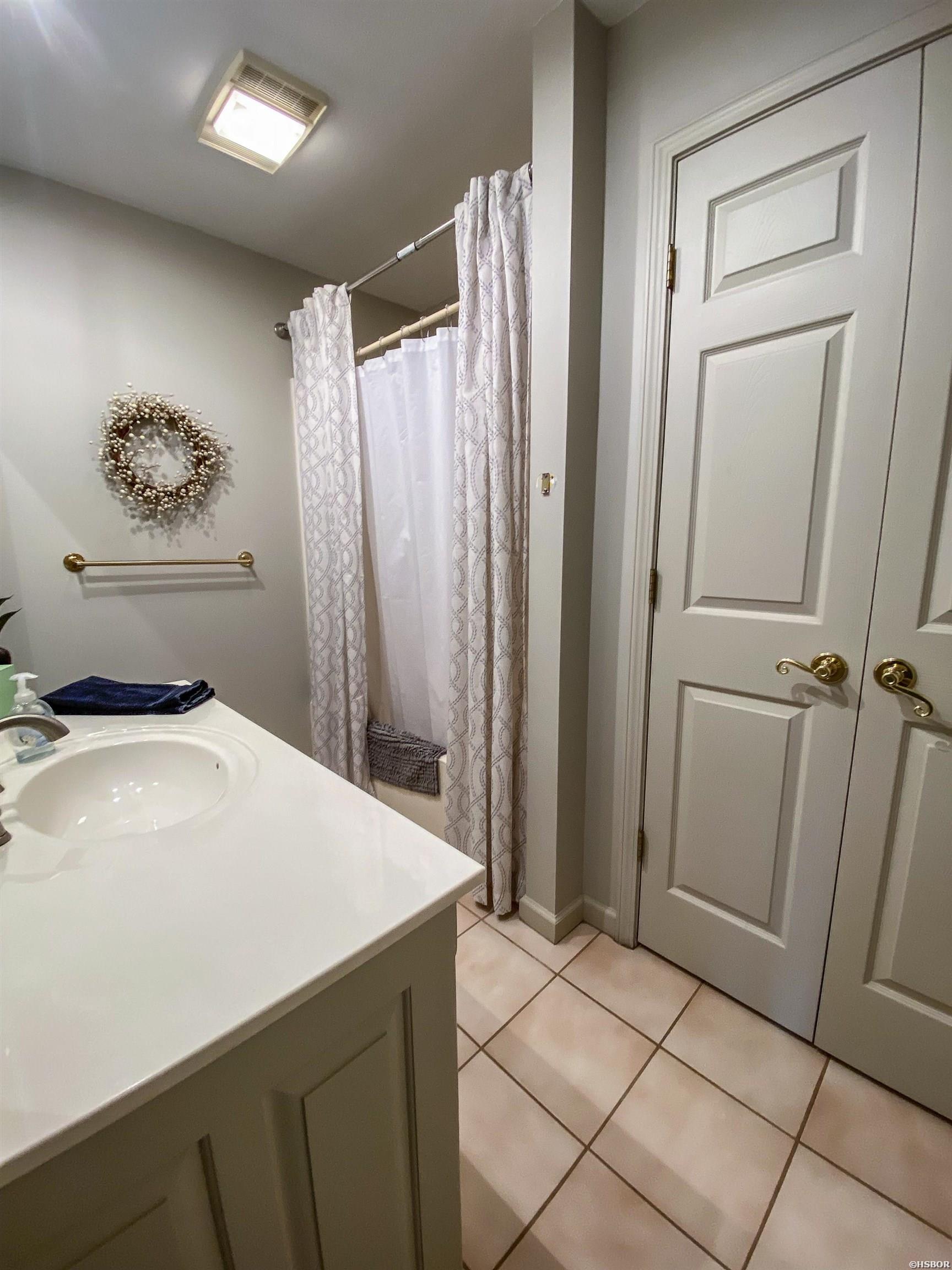 42 Stonegate Shores Drive Property Photo 33