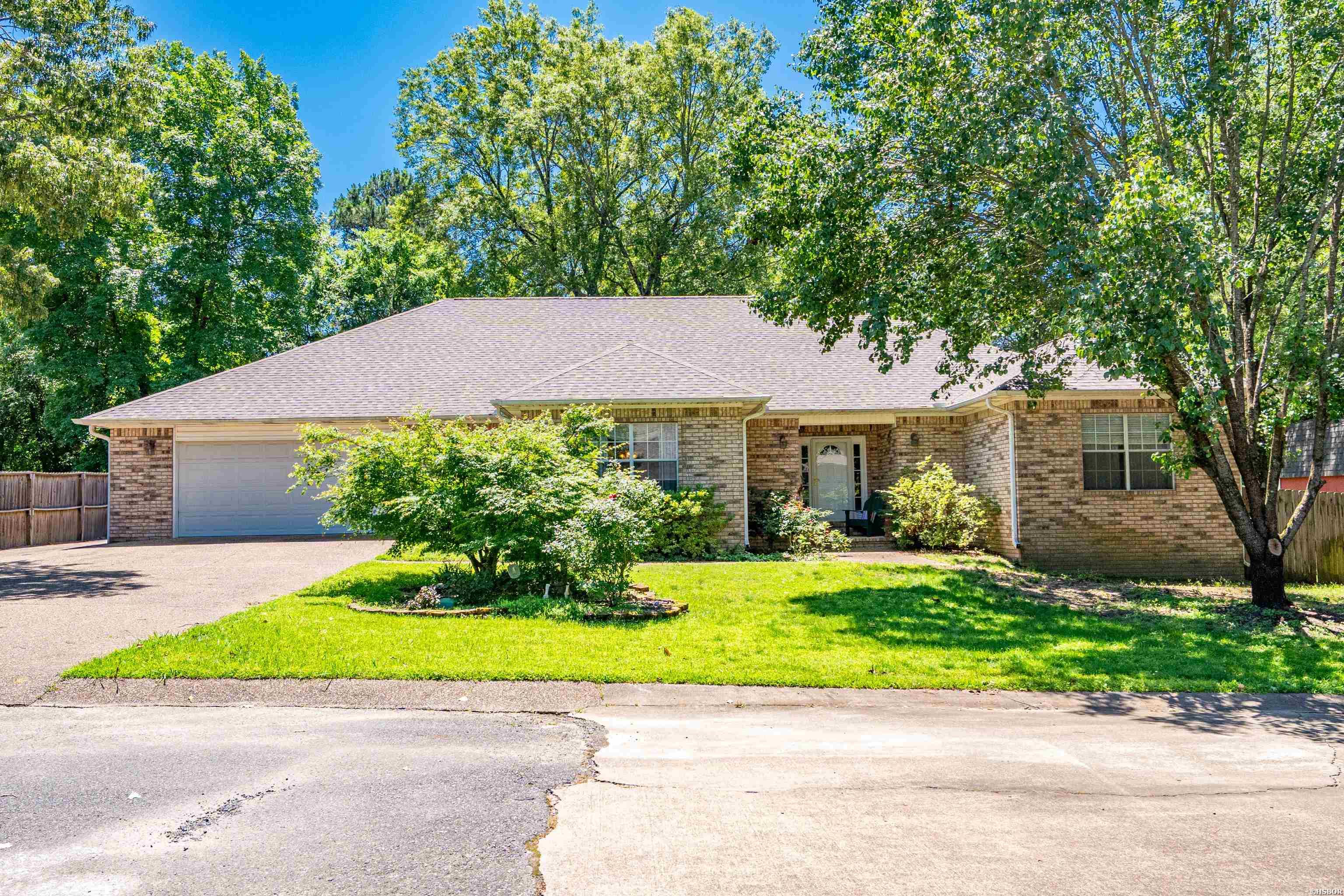 103 Deerview Court Property Photo