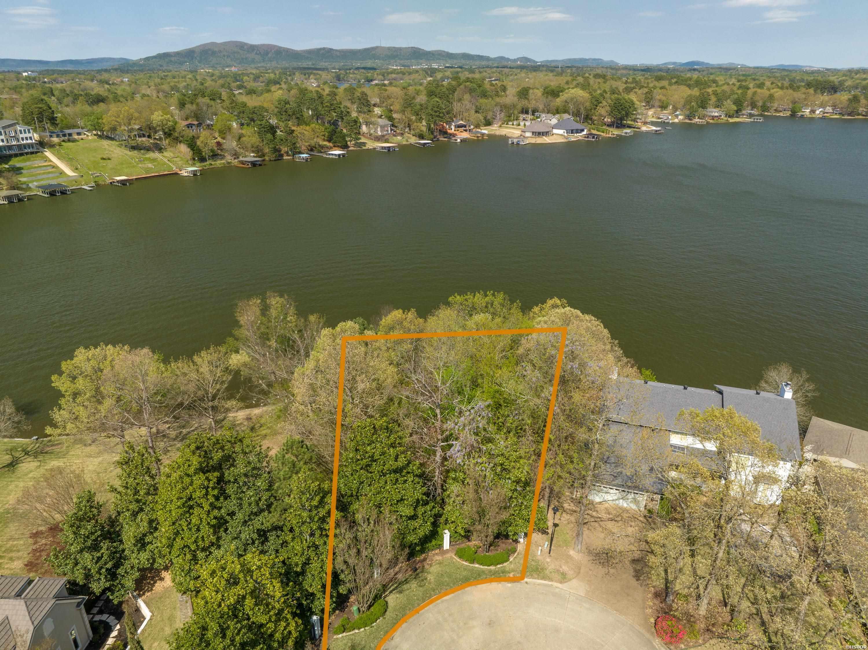 000 Osprey Point Property Photo 6