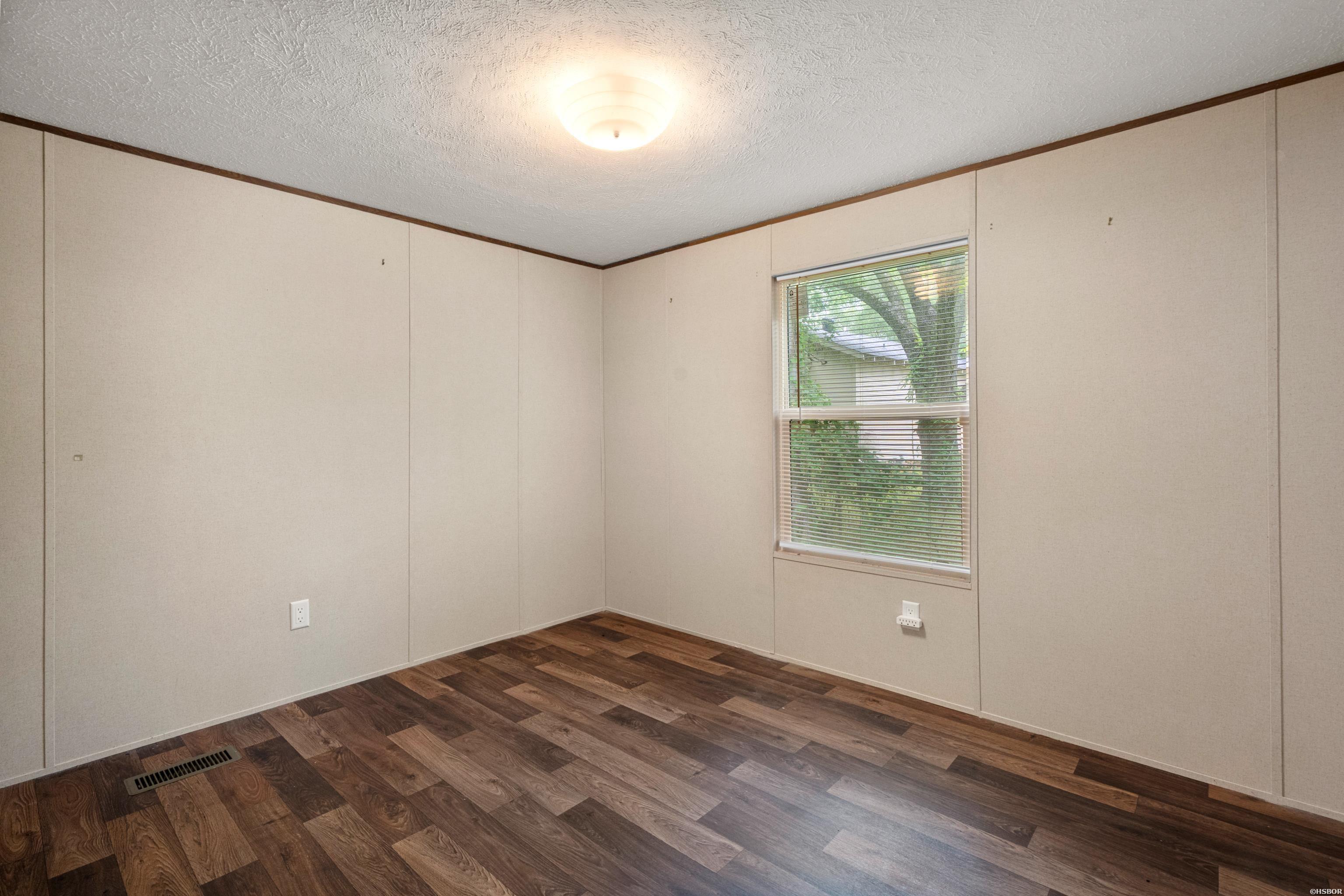 1306 Craig Avenue Property Photo 17