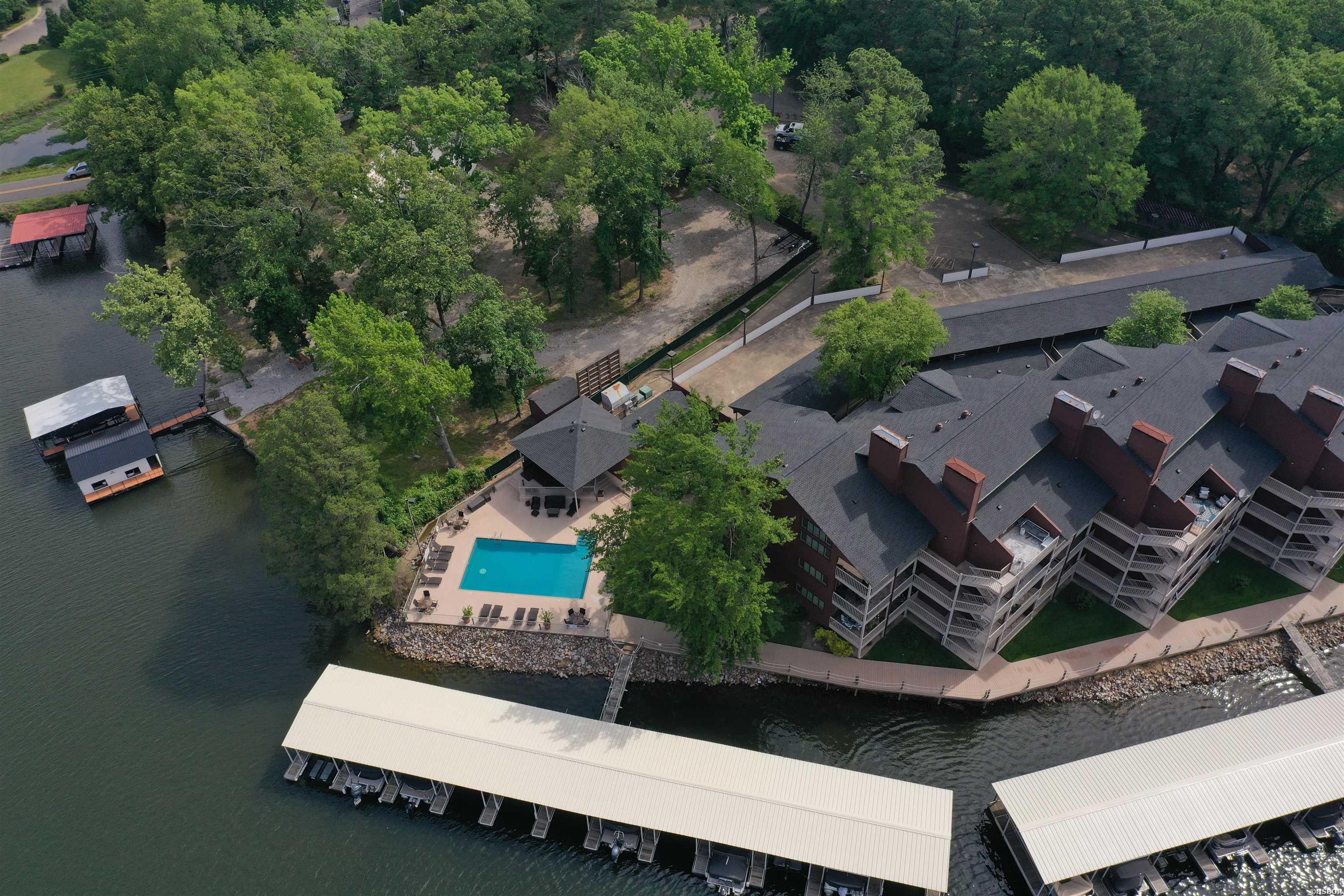 142 Lake Hamilton Drive Property Photo 16