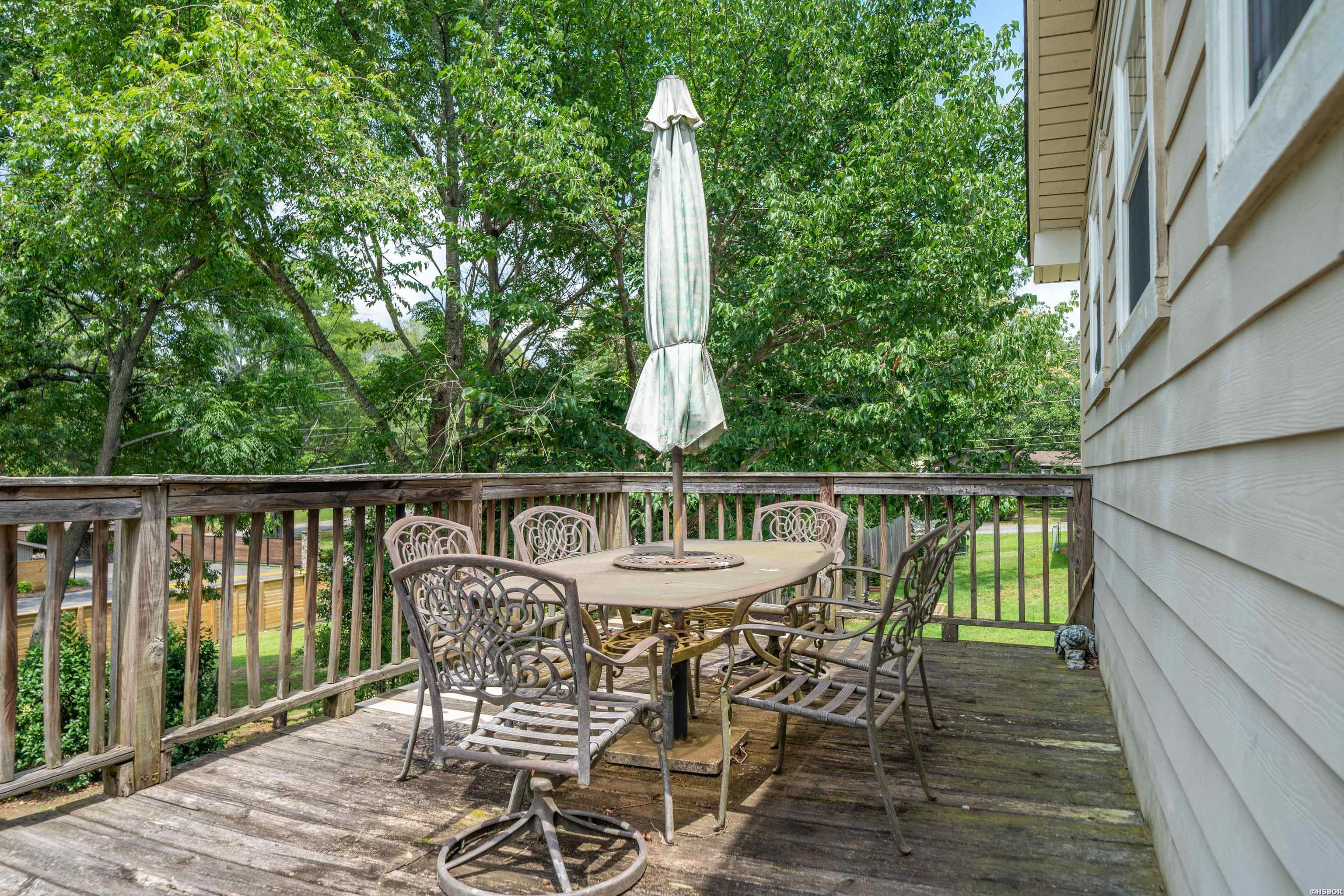 206 Brown Property Photo 41