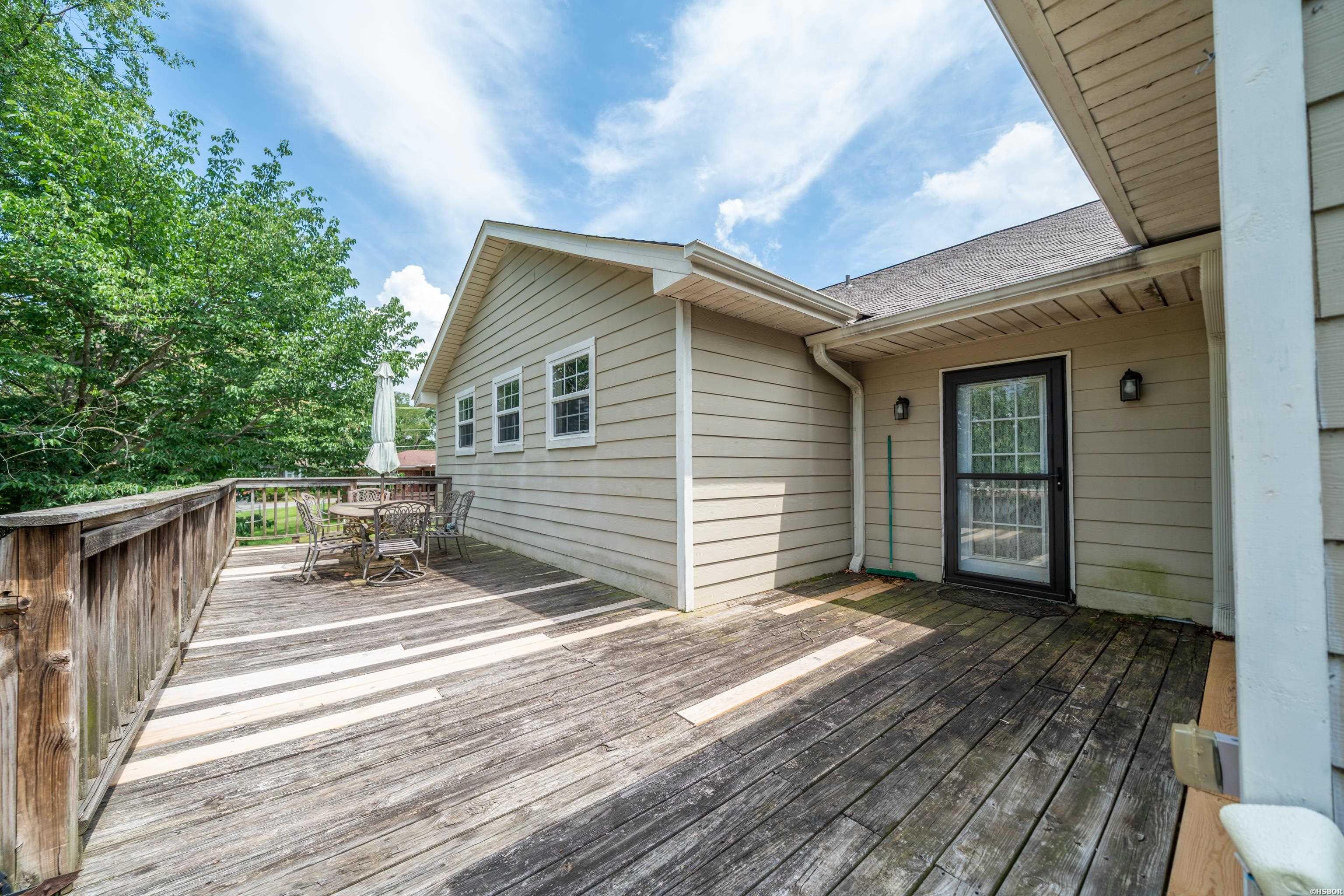 206 Brown Property Photo 43