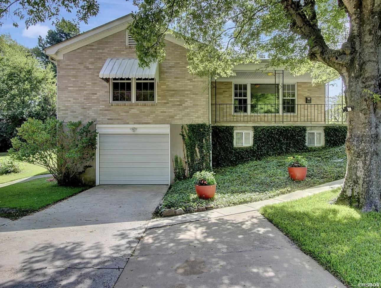 941 Third Street Property Photo