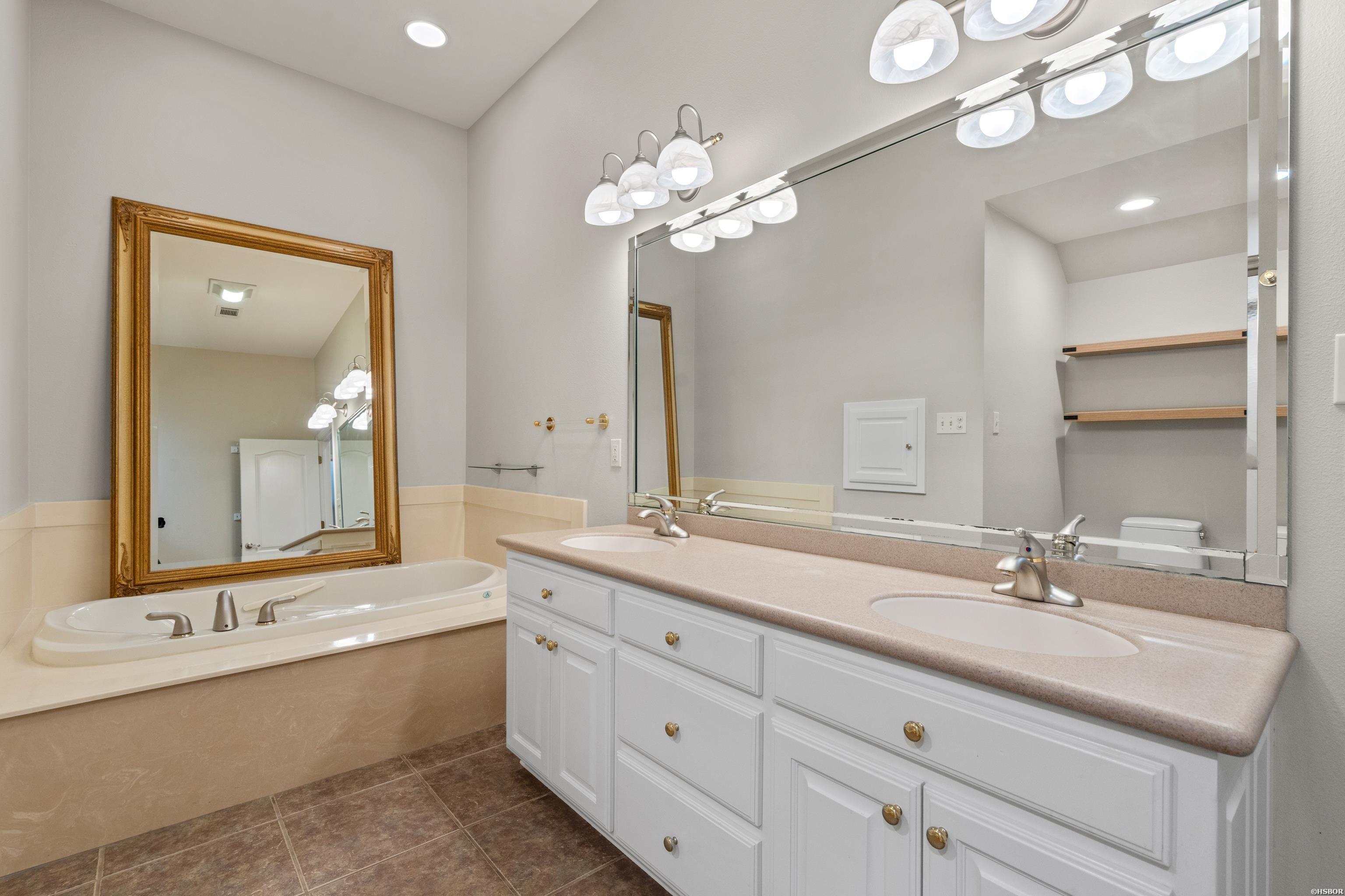 185 Hillside Place Property Photo 42