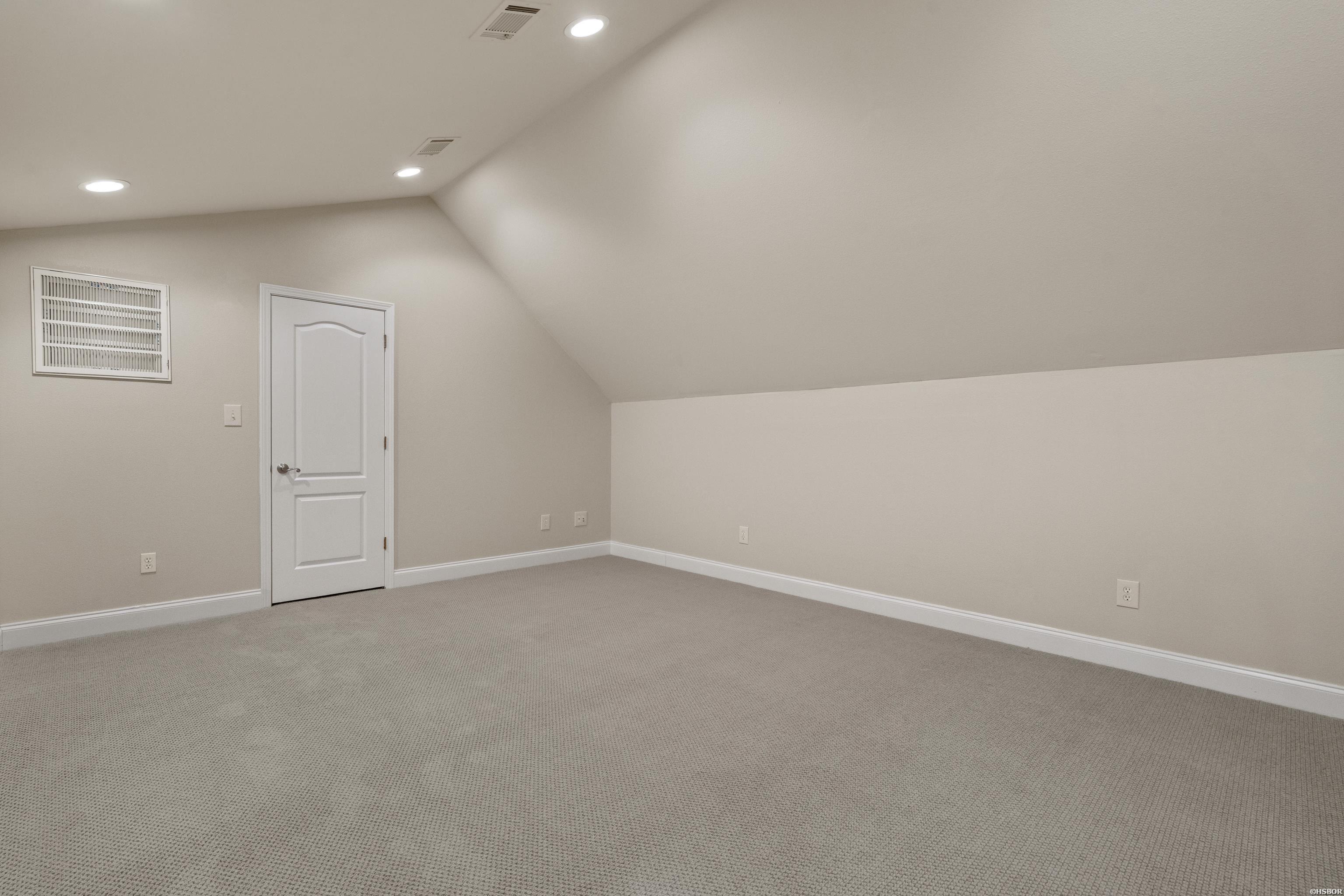 185 Hillside Place Property Photo 43
