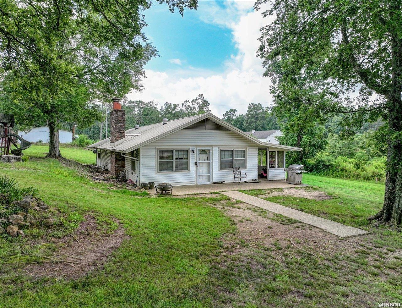 3669 Amity Property Photo 1