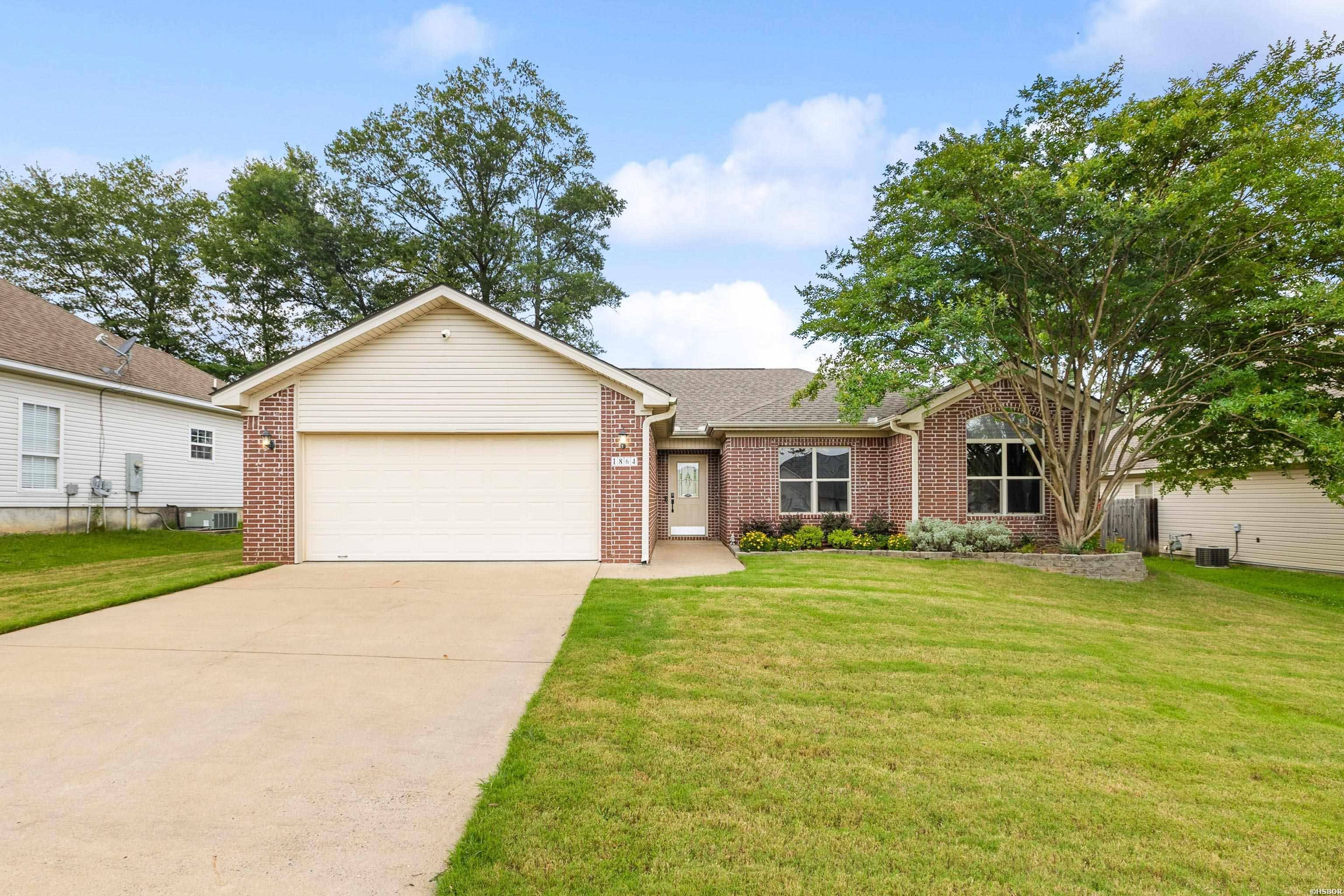 1864 FALCON Way