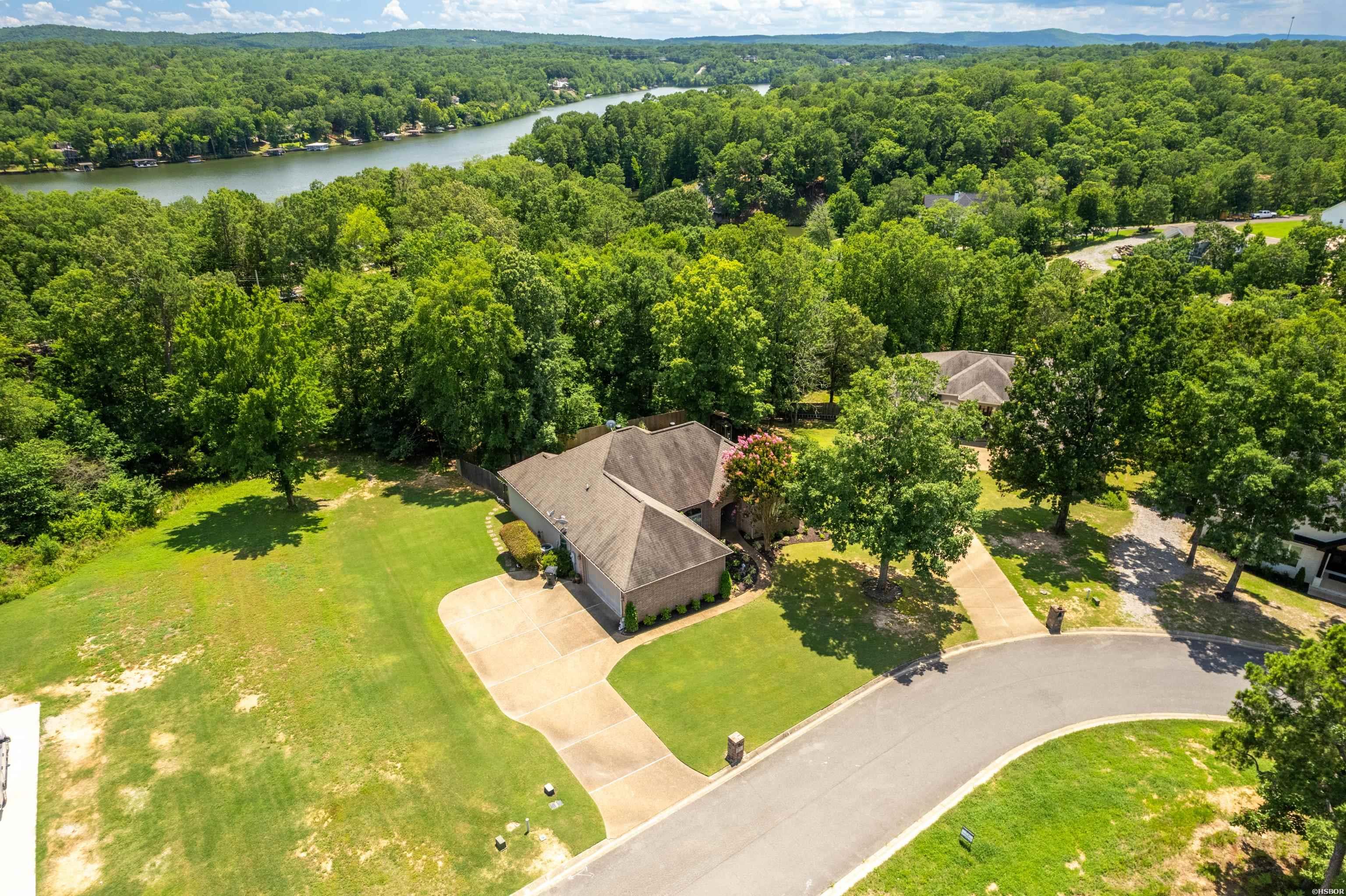 195 Windsong Bay Drive Property Photo 42