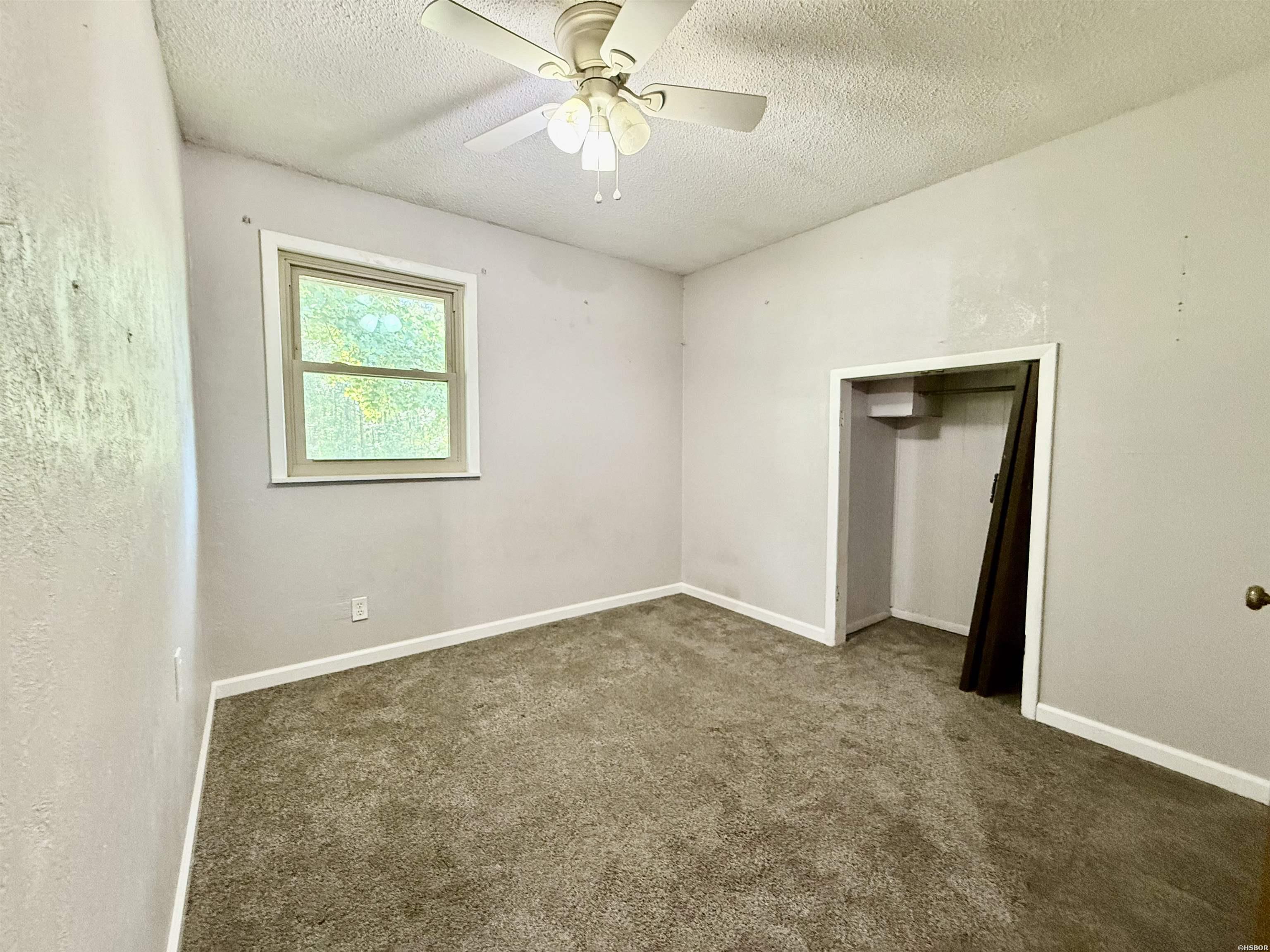 303 Cimmaron Street Property Photo 18