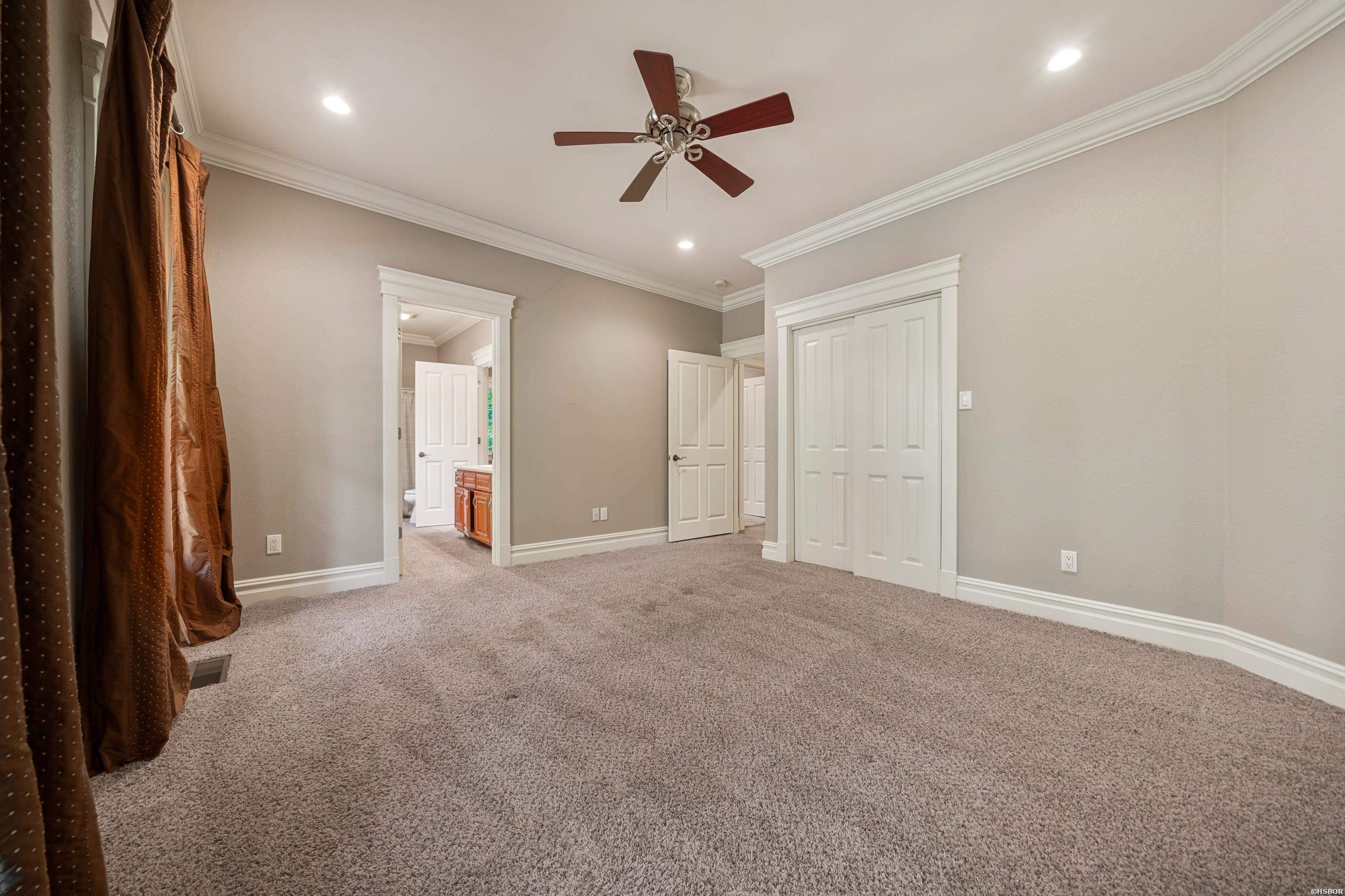 174 Fontana Property Photo 35