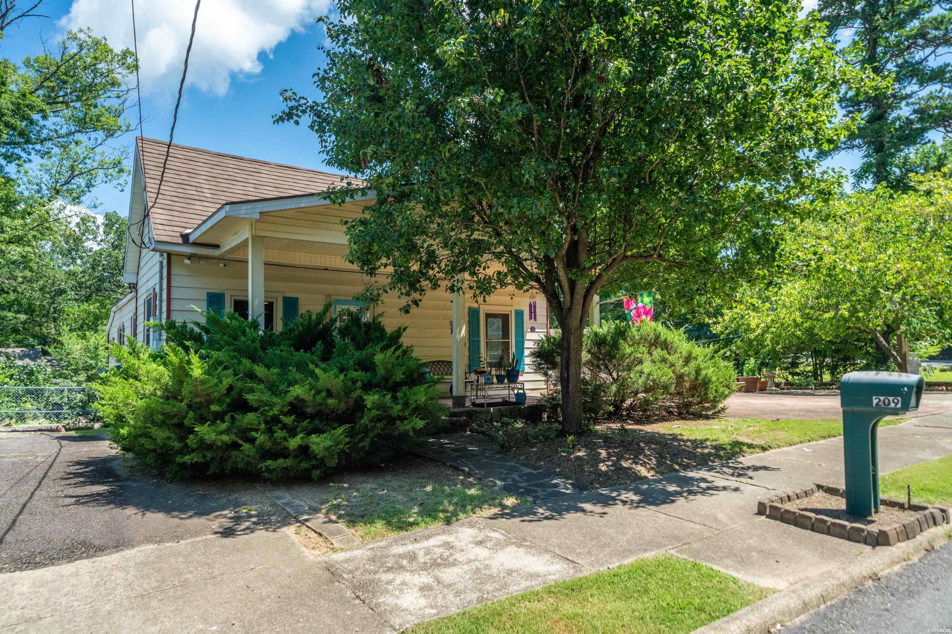 209 Ramble Street Property Photo 4
