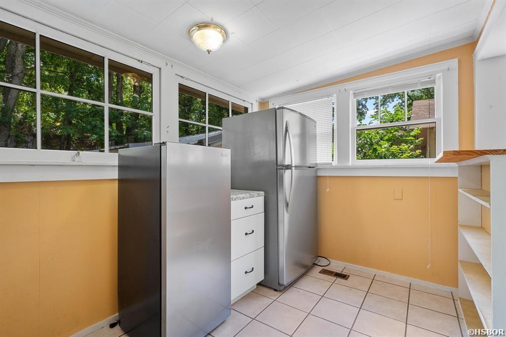 107 Barry Street Property Photo 15