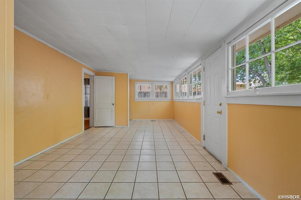 107 Barry Street Property Photo 17