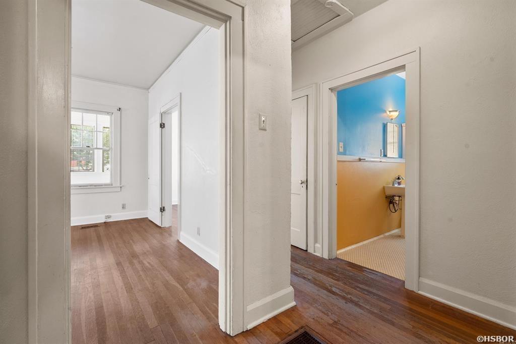 107 Barry Street Property Photo 20