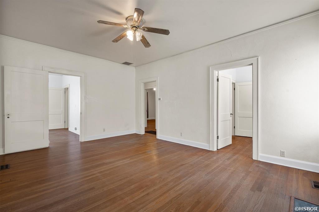 107 Barry Street Property Photo 22