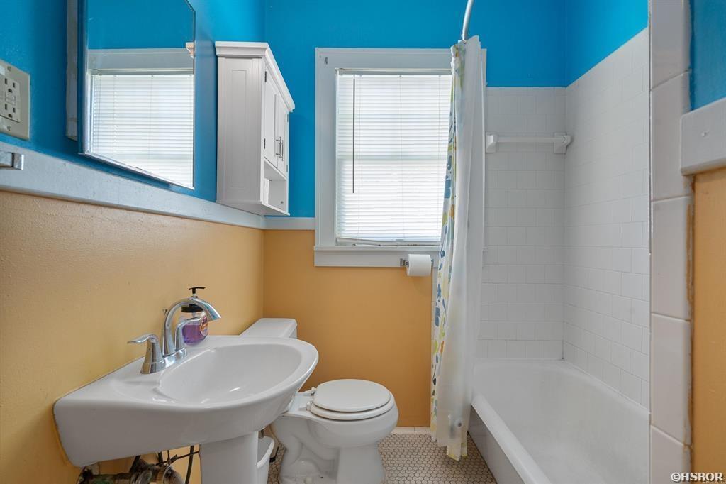 107 Barry Street Property Photo 28
