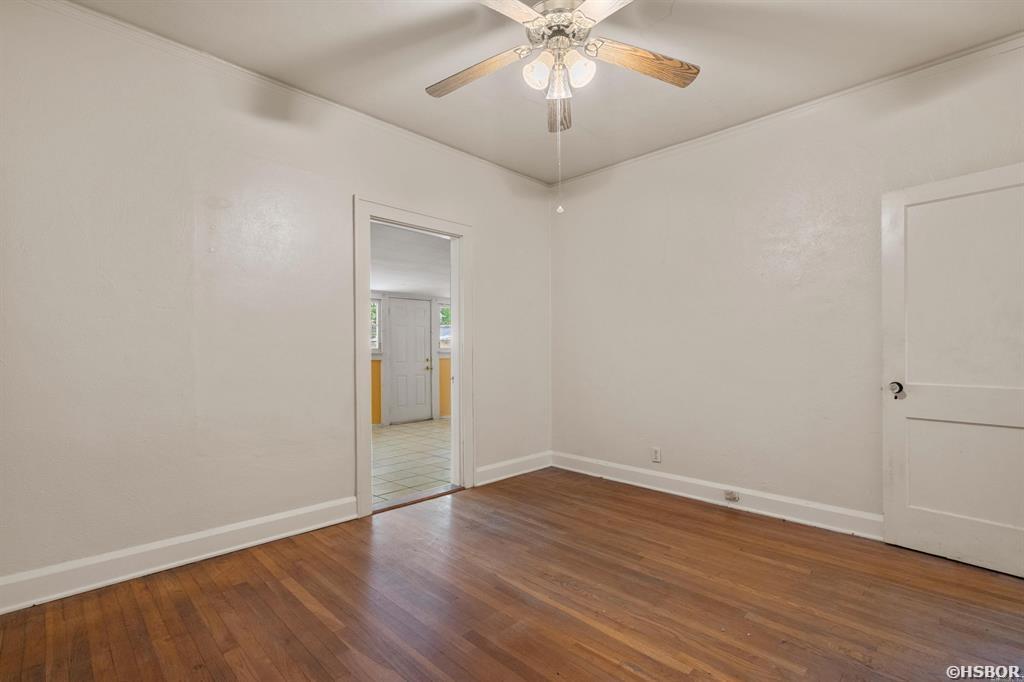 107 Barry Street Property Photo 29