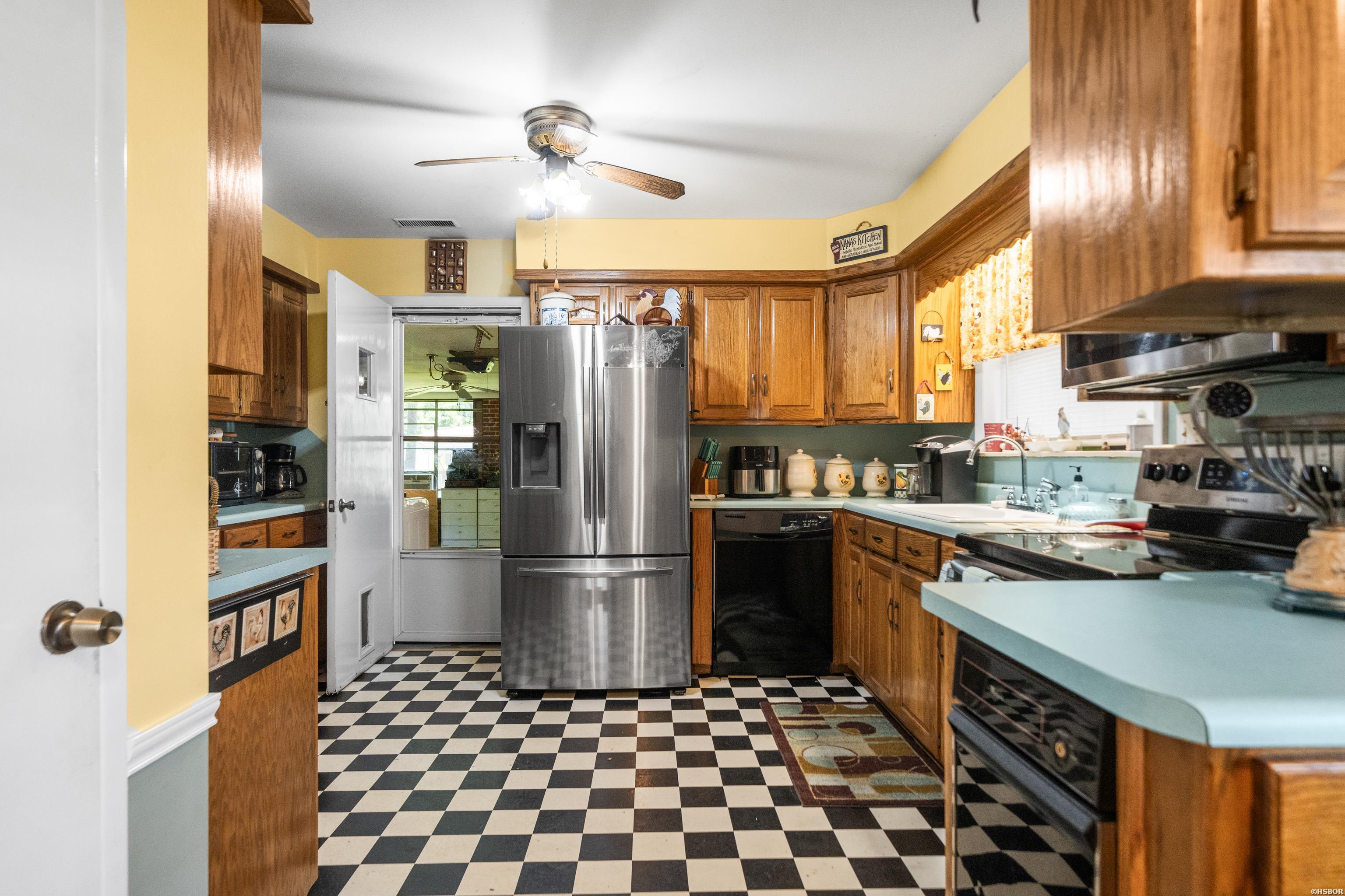 114 Ard Property Photo 25