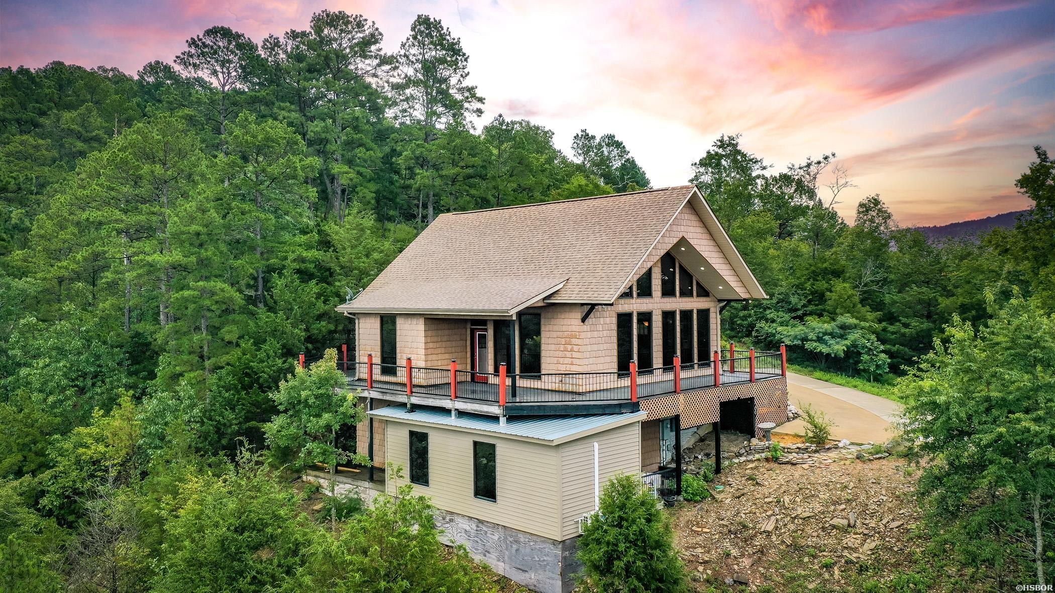 415 Gold Nugget Loop Property Photo 3