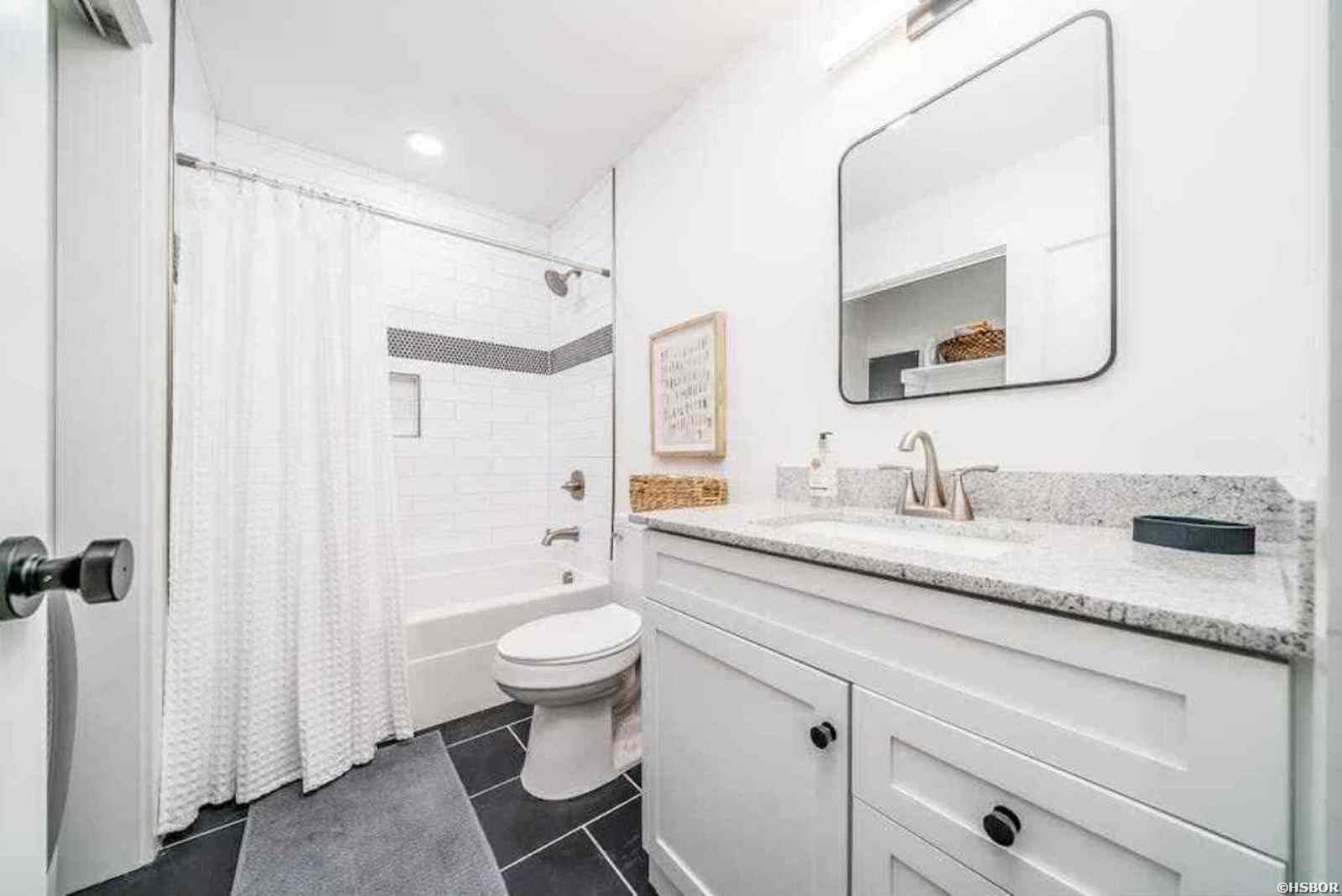 113 Brittany Property Photo 16