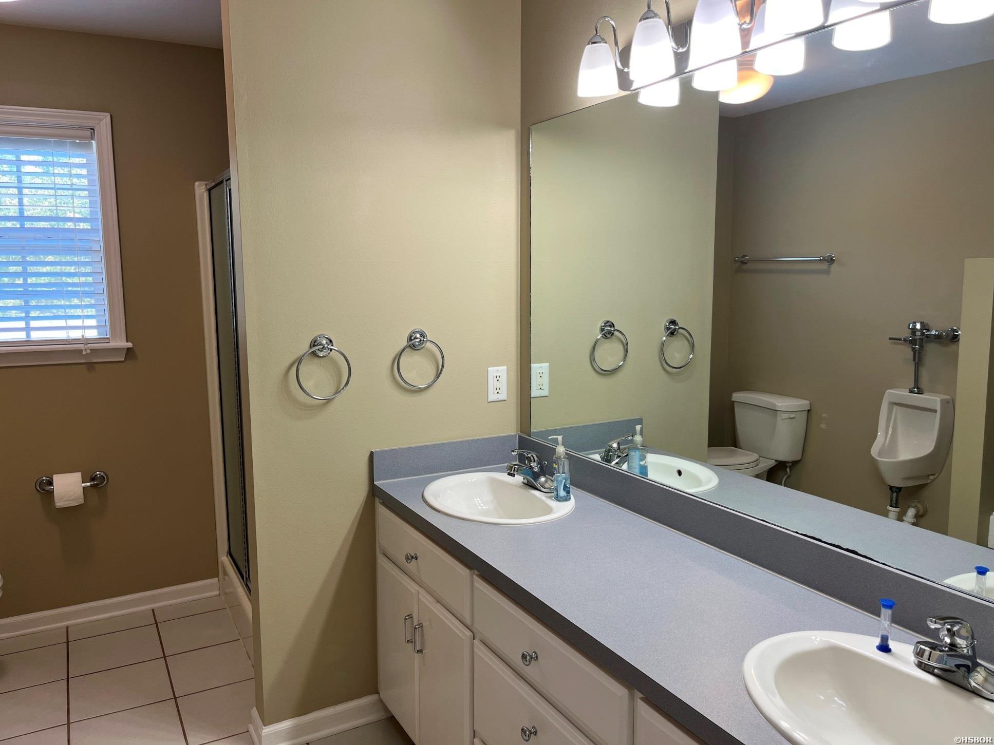 110 Glenridge Court Property Photo 17