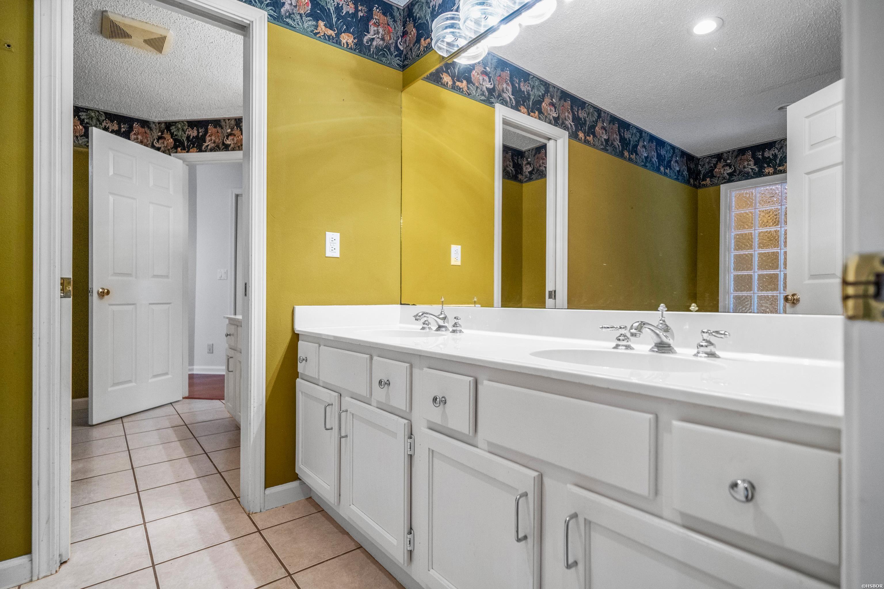 512 Beachview Property Photo 39