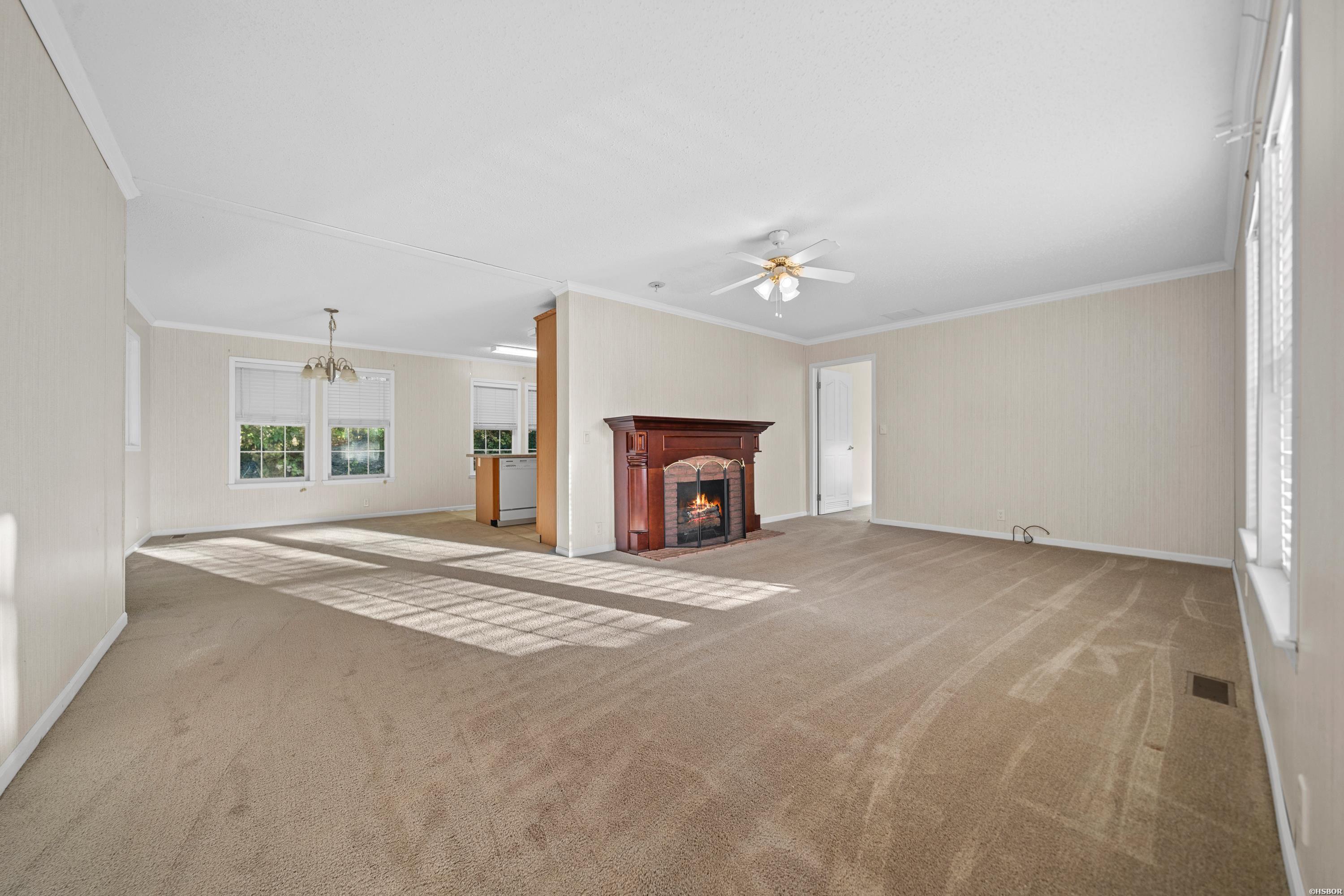 326 South Drive Property Photo 7