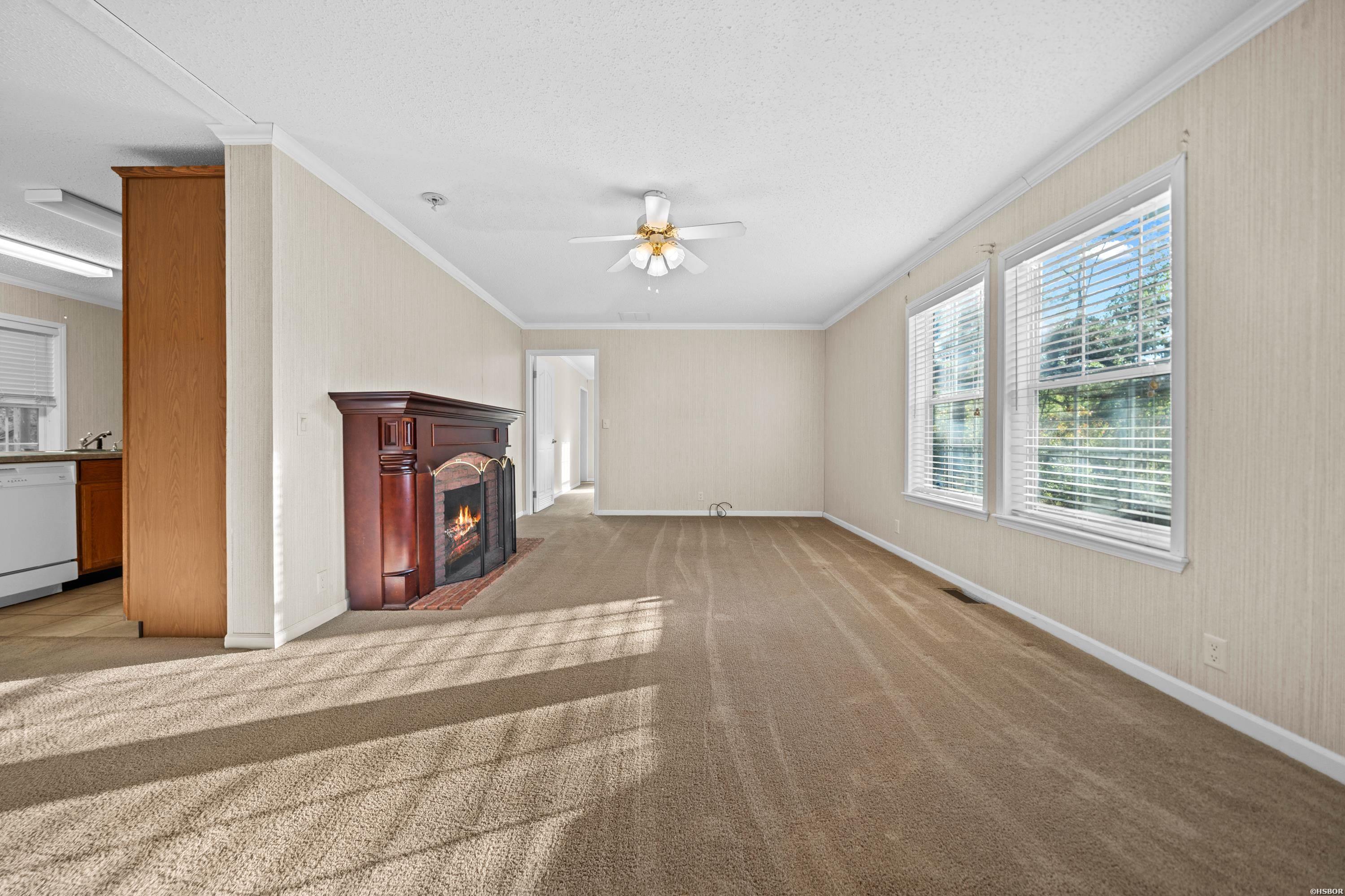 326 South Drive Property Photo 8