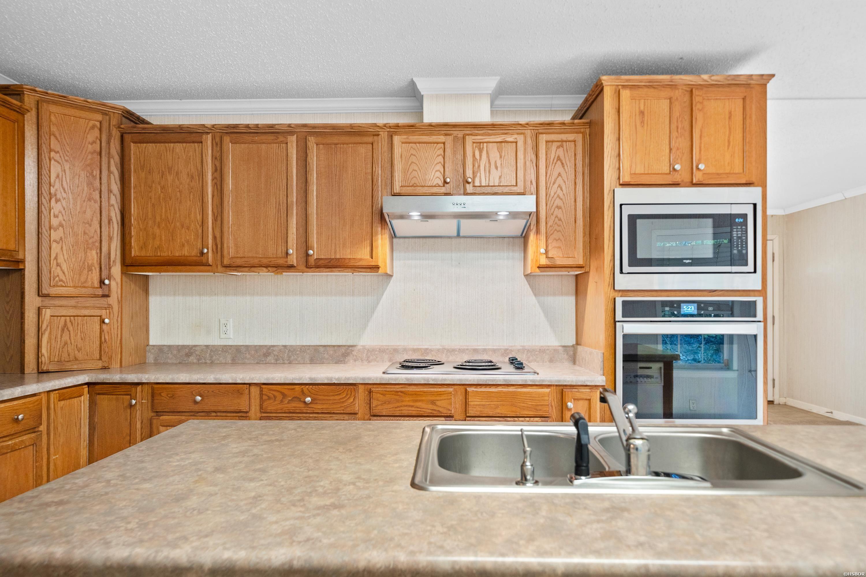326 South Drive Property Photo 16