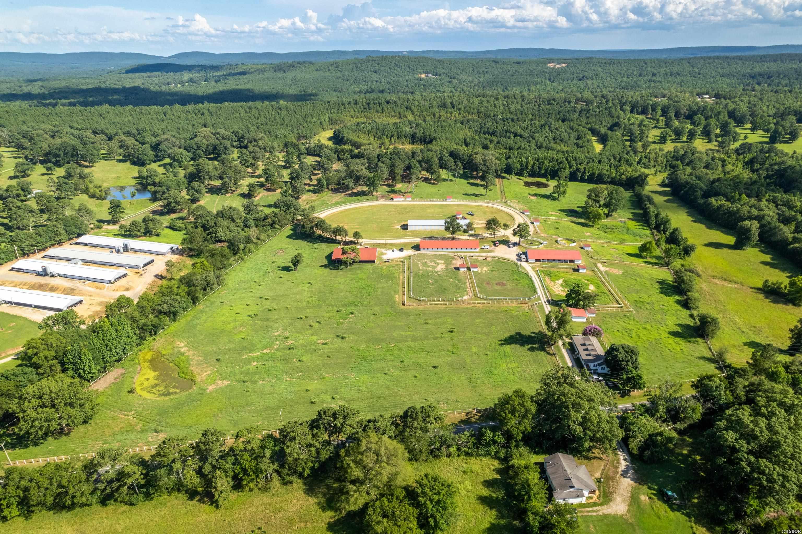 6867 Airport Road Property Photo 1