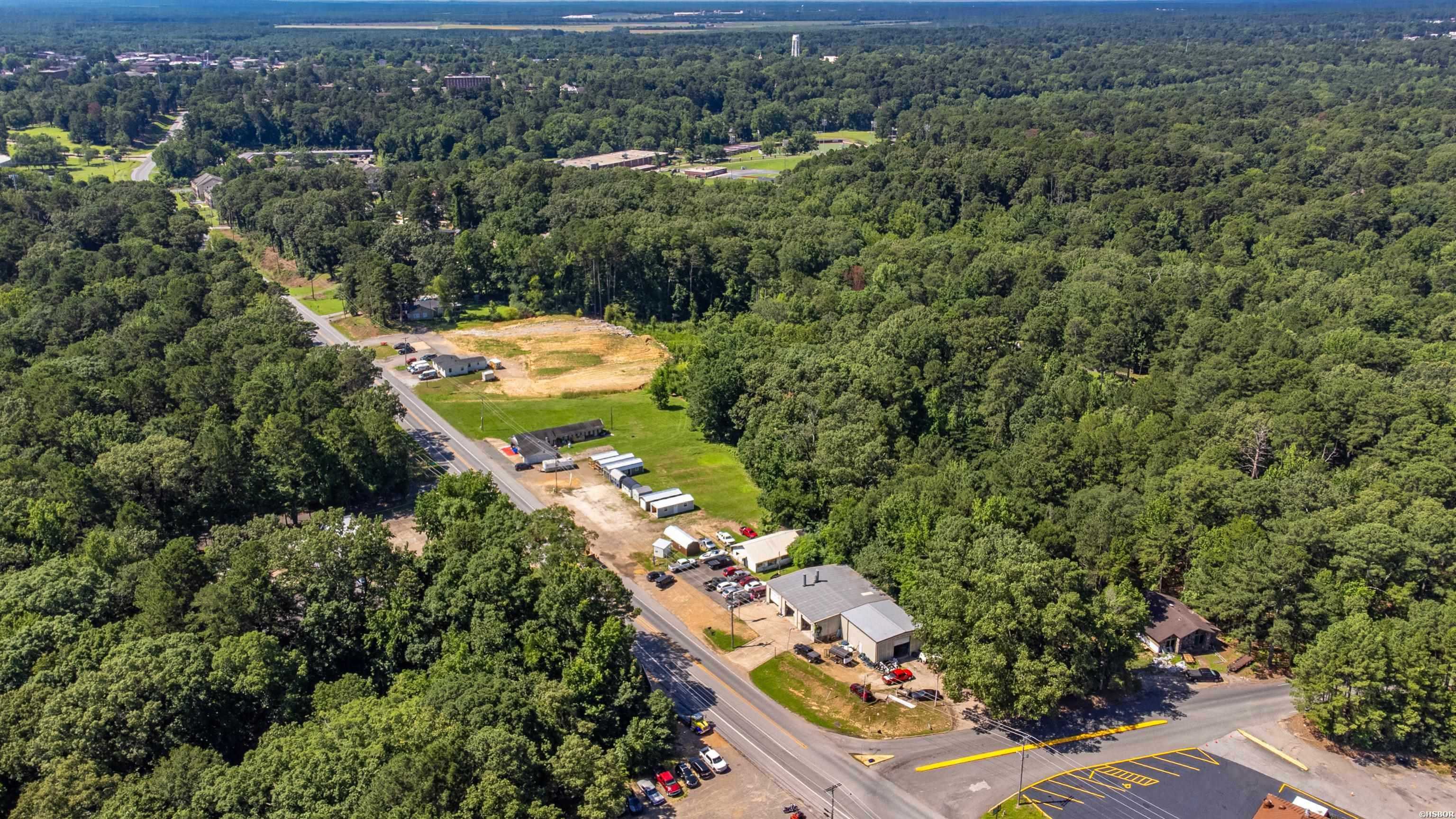 1105 N 10th Street Property Photo 4