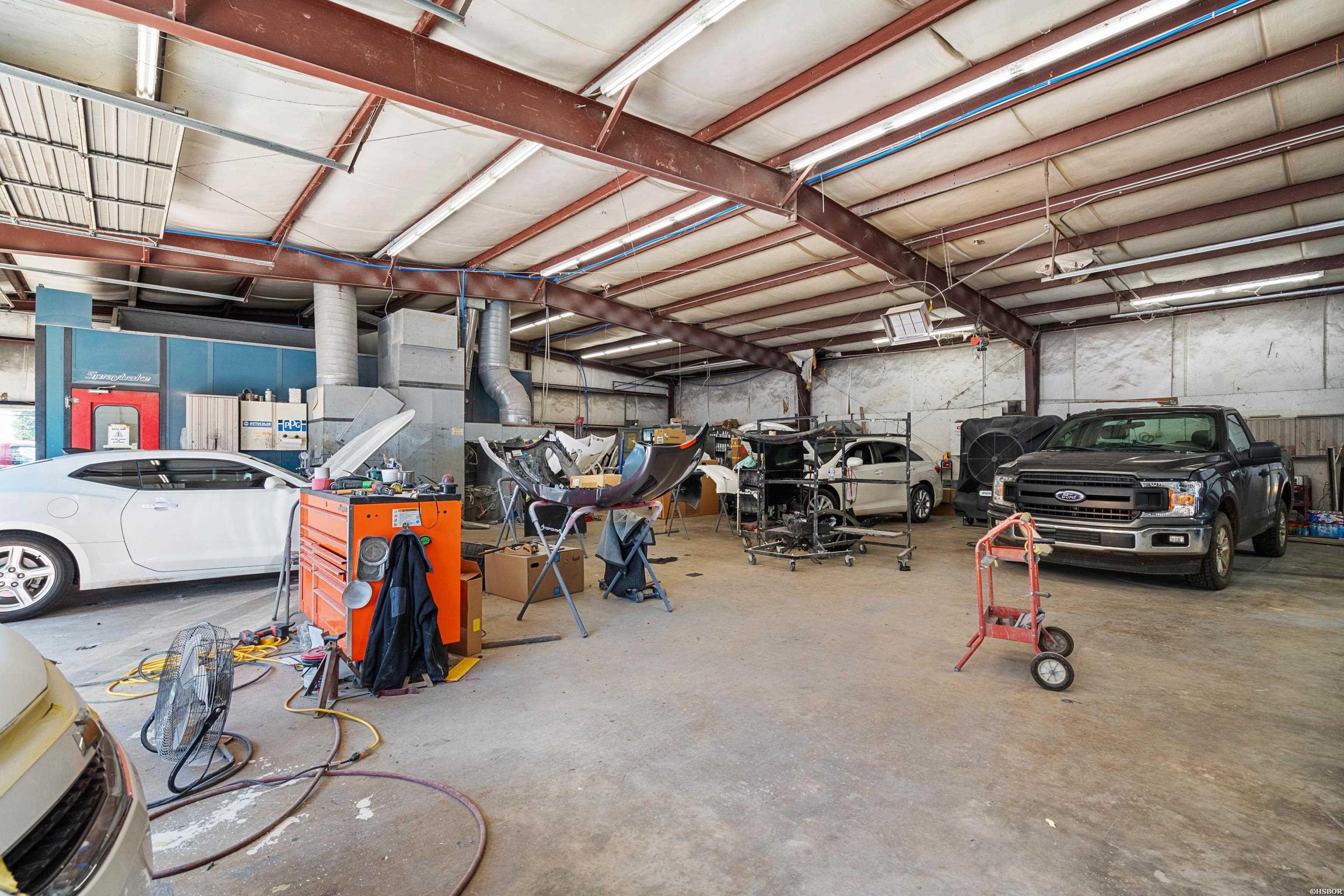 1105 N 10th Street Property Photo 7