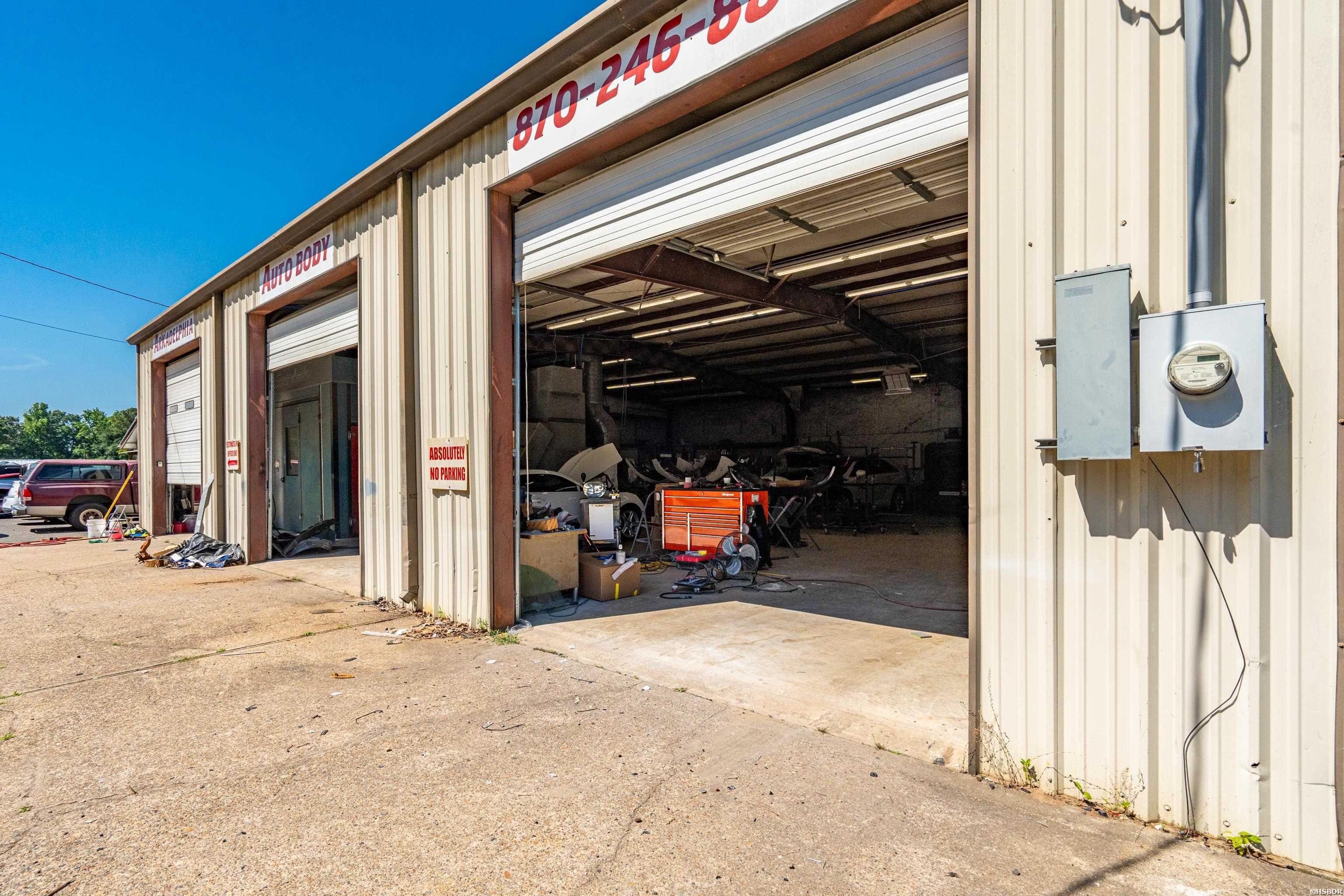 1105 N 10th Street Property Photo 9