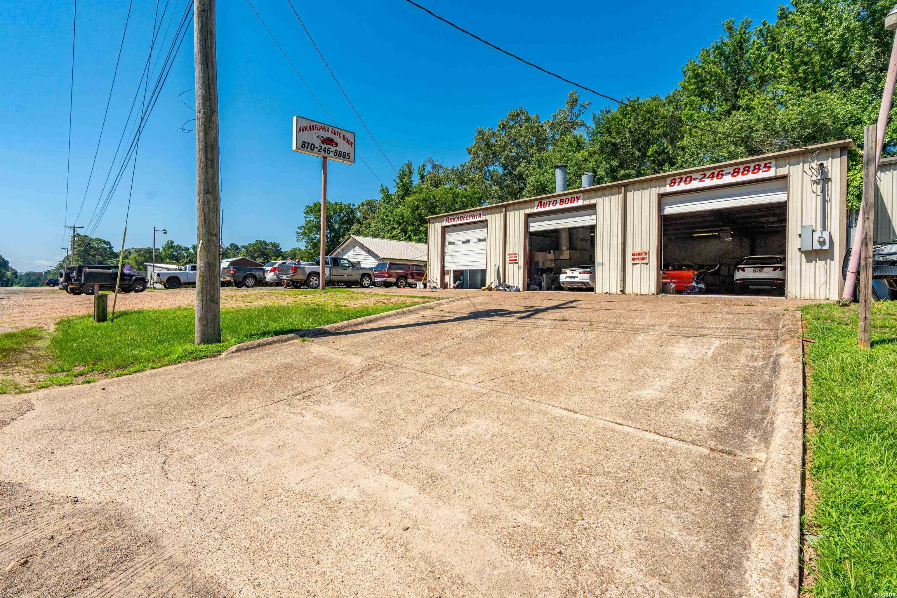 1105 N 10th Street Property Photo 17