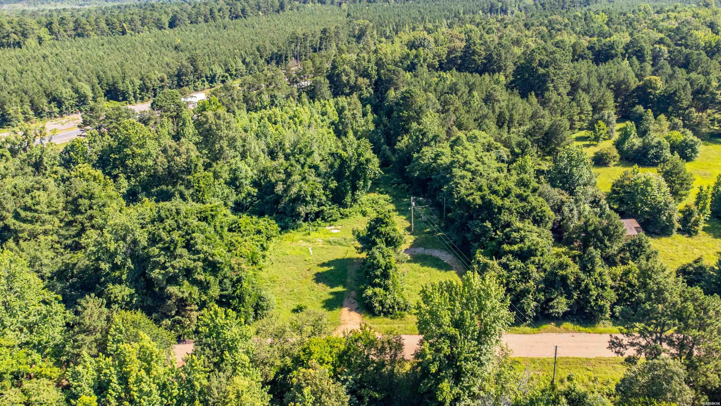 652 Center Point Road Property Photo 1