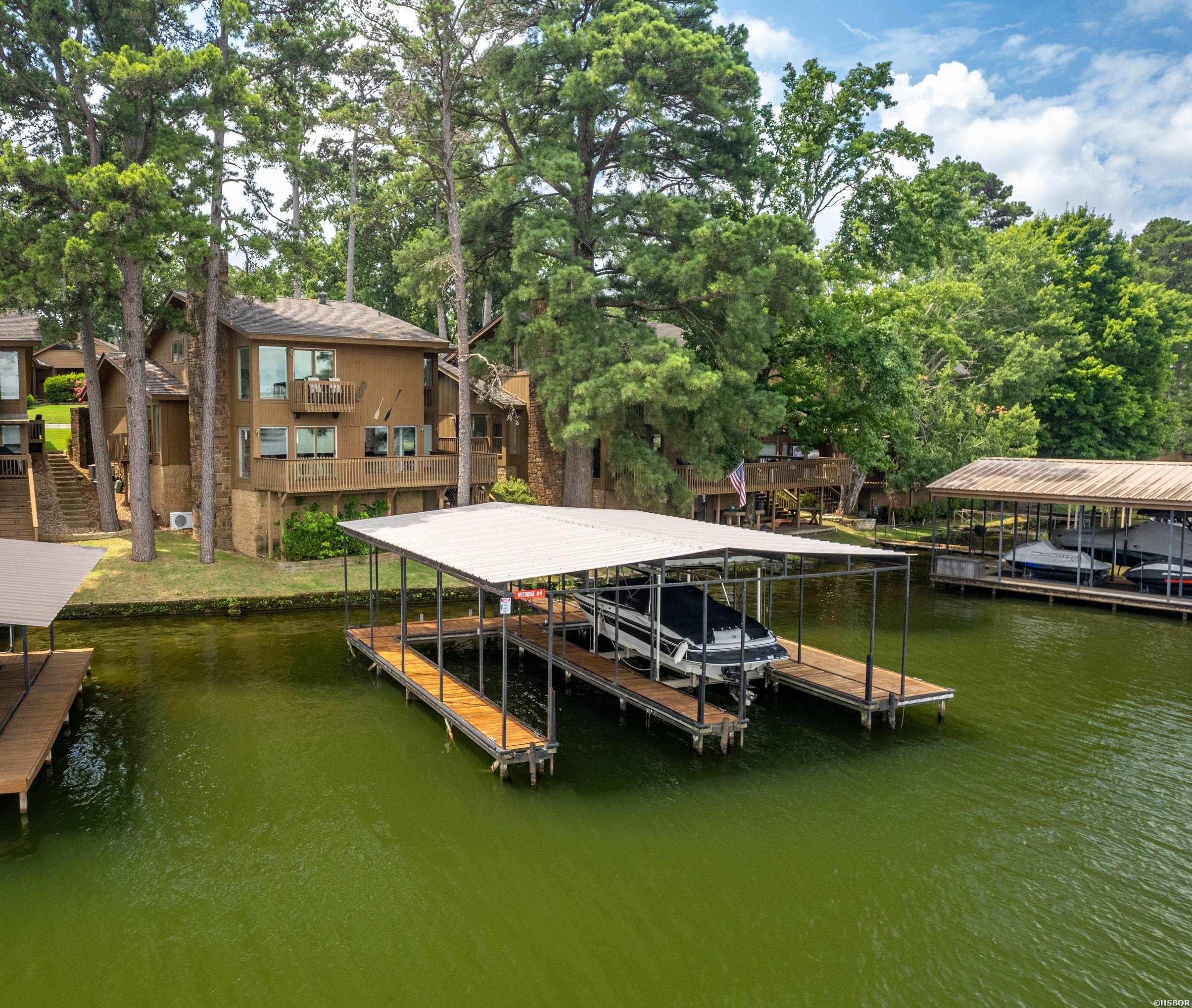 200 Discovery Bay Lane Property Photo