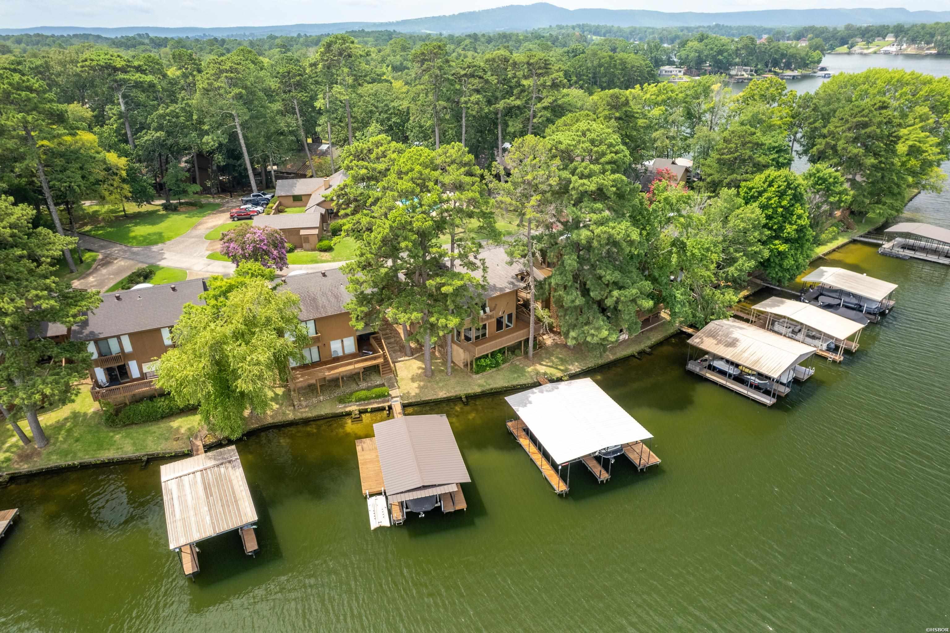 200 Discovery Bay Lane Property Photo 4
