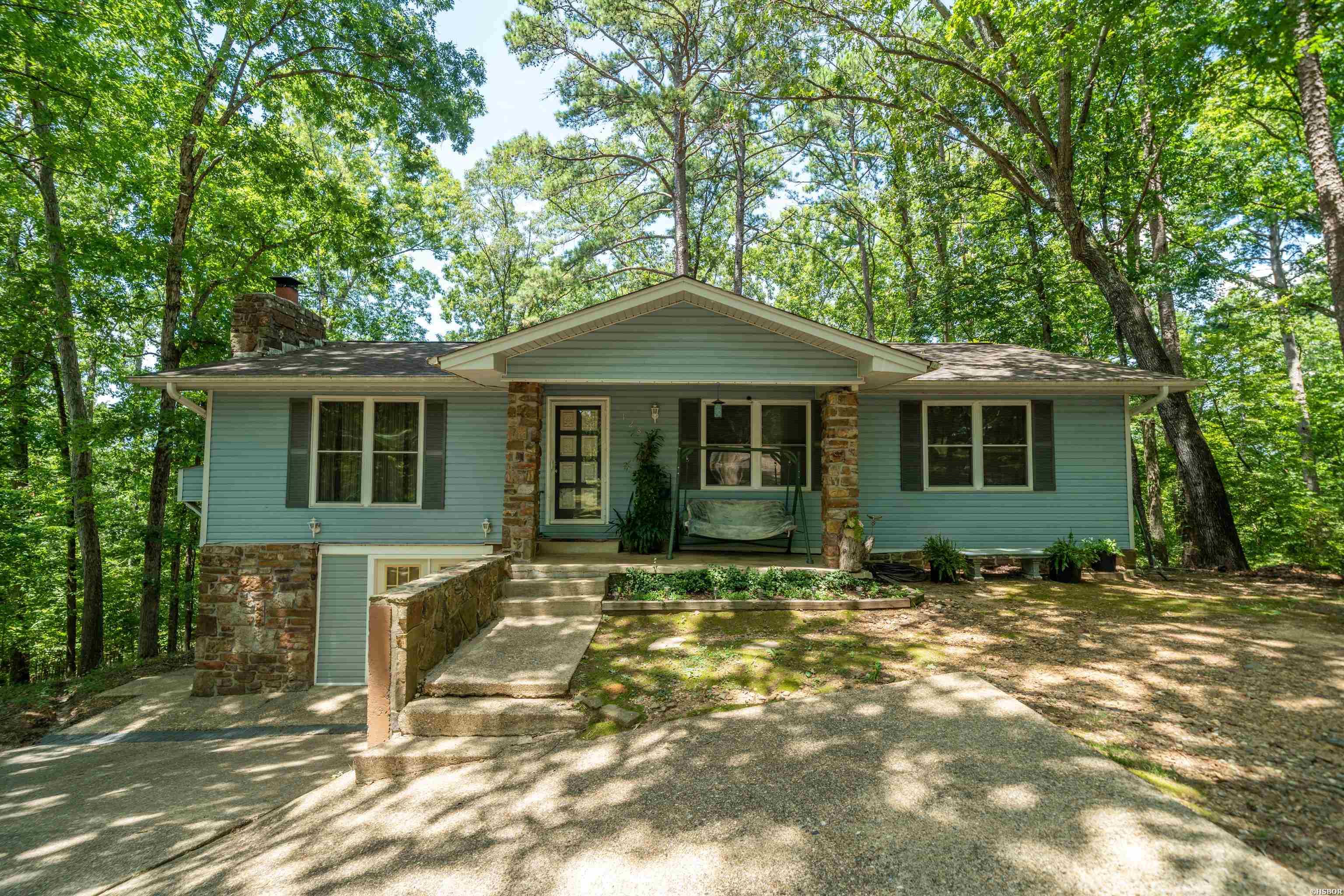 128 Apollo Court Property Photo 1