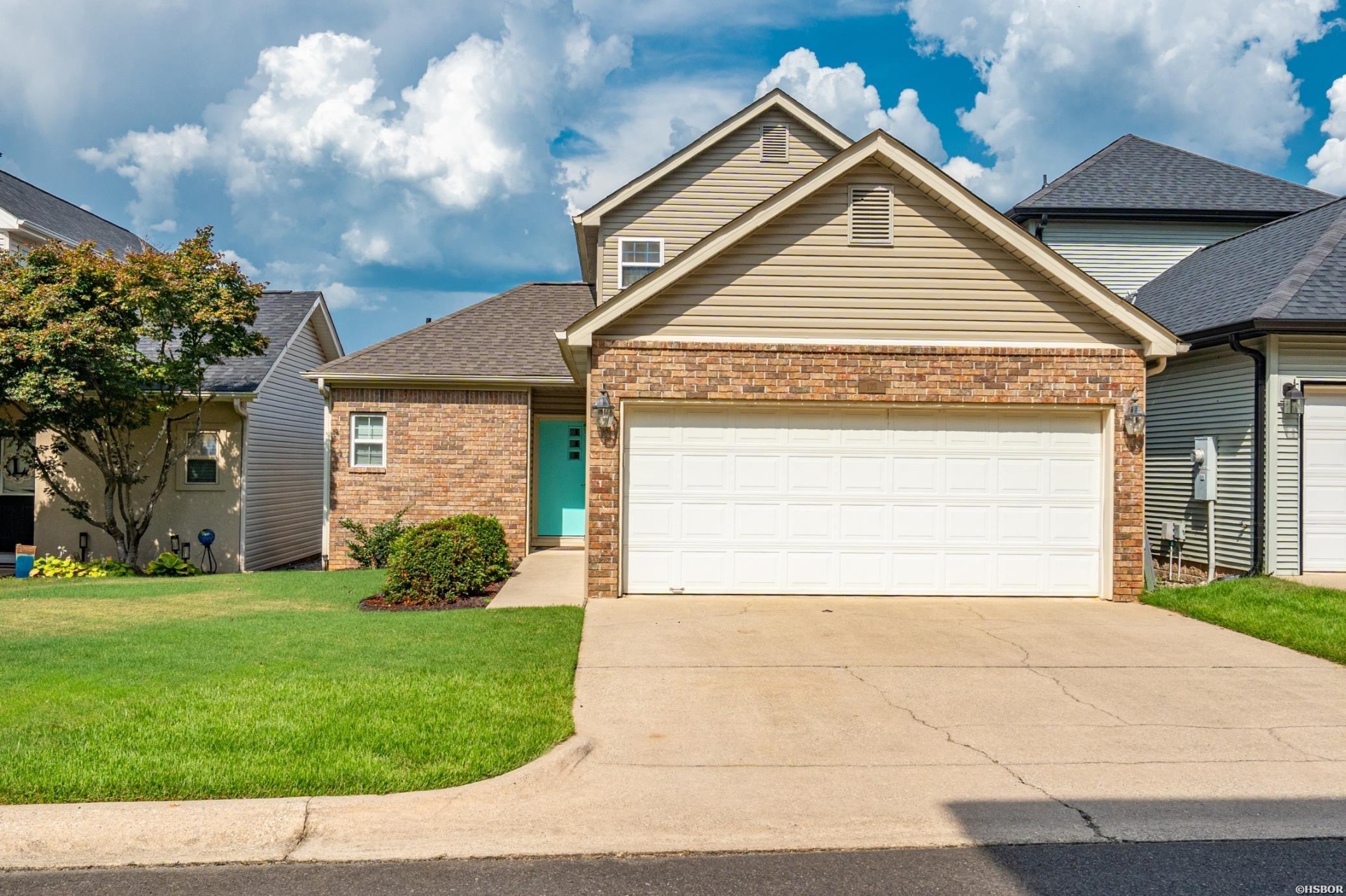 123 EAGLE VIEW Point Property Photo 1