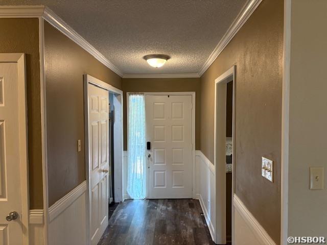 2325 Lakeshore Drive Property Photo 3