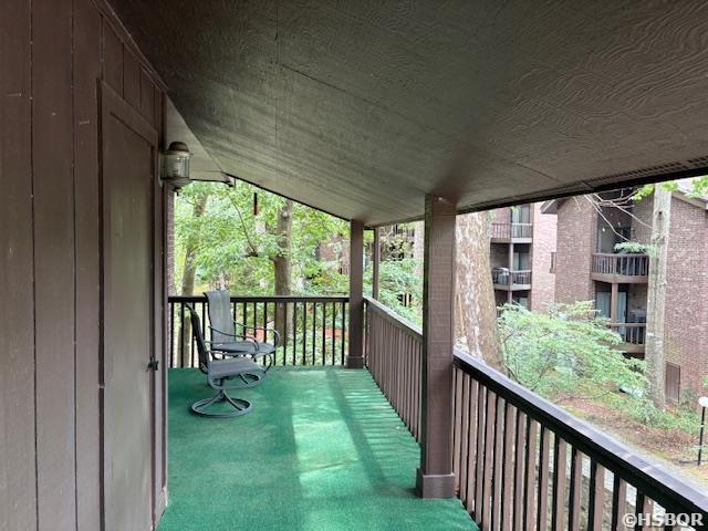 2325 Lakeshore Drive Property Photo 26