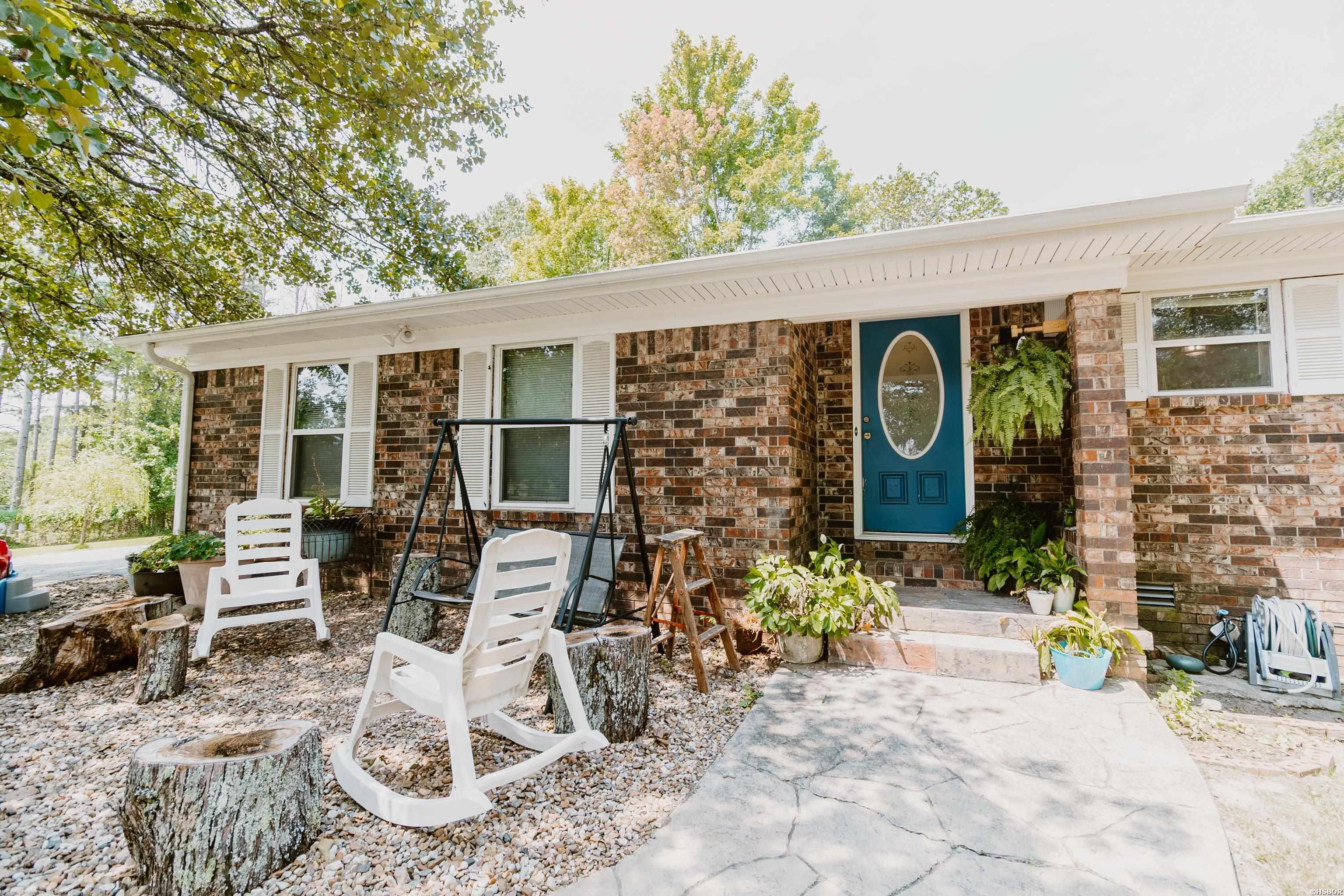 121 Sundance Trail Property Photo 3