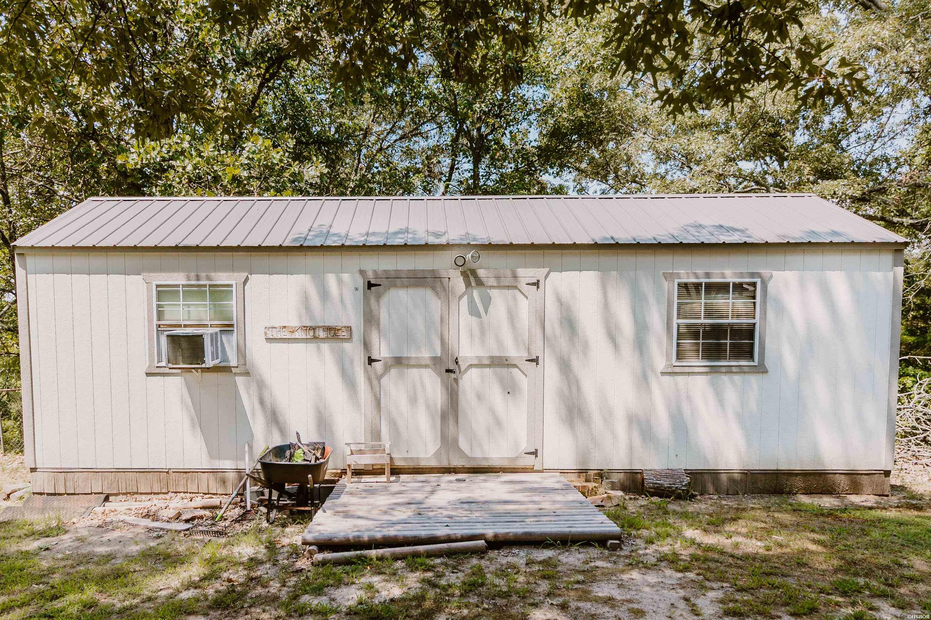 121 Sundance Trail Property Photo 36