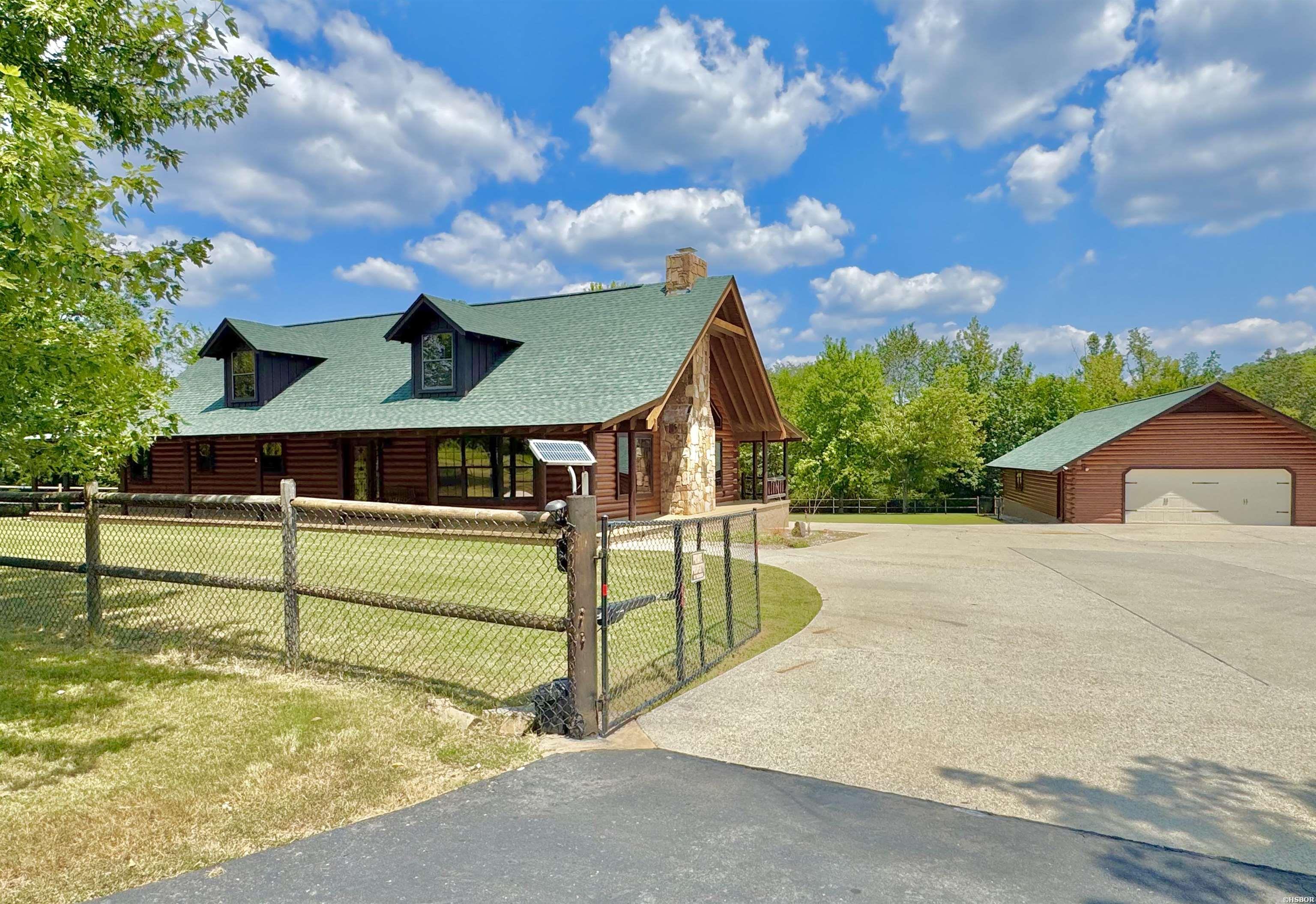 1646 Brady Mountain Road Property Photo 1
