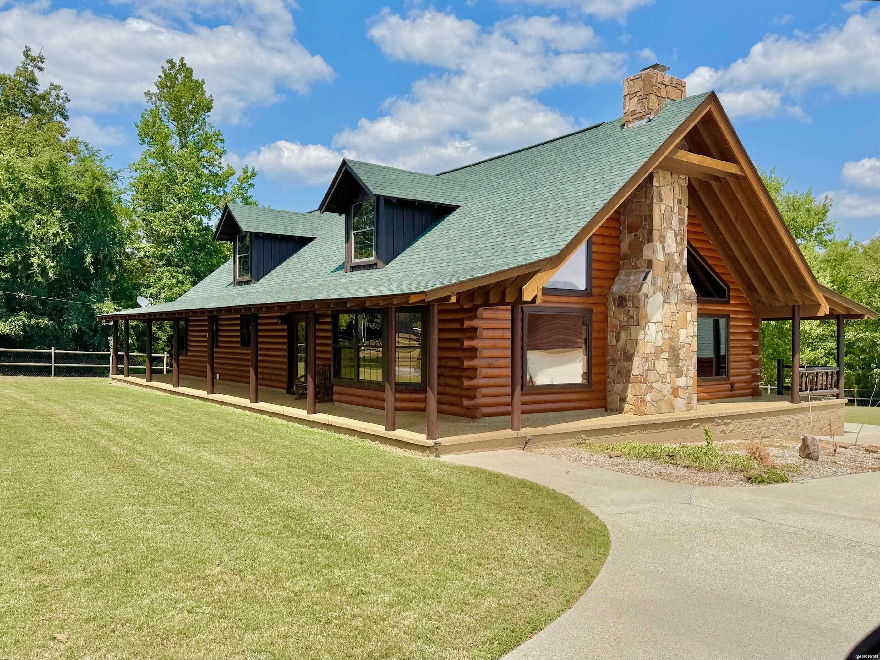 1646 Brady Mountain Road Property Photo 2