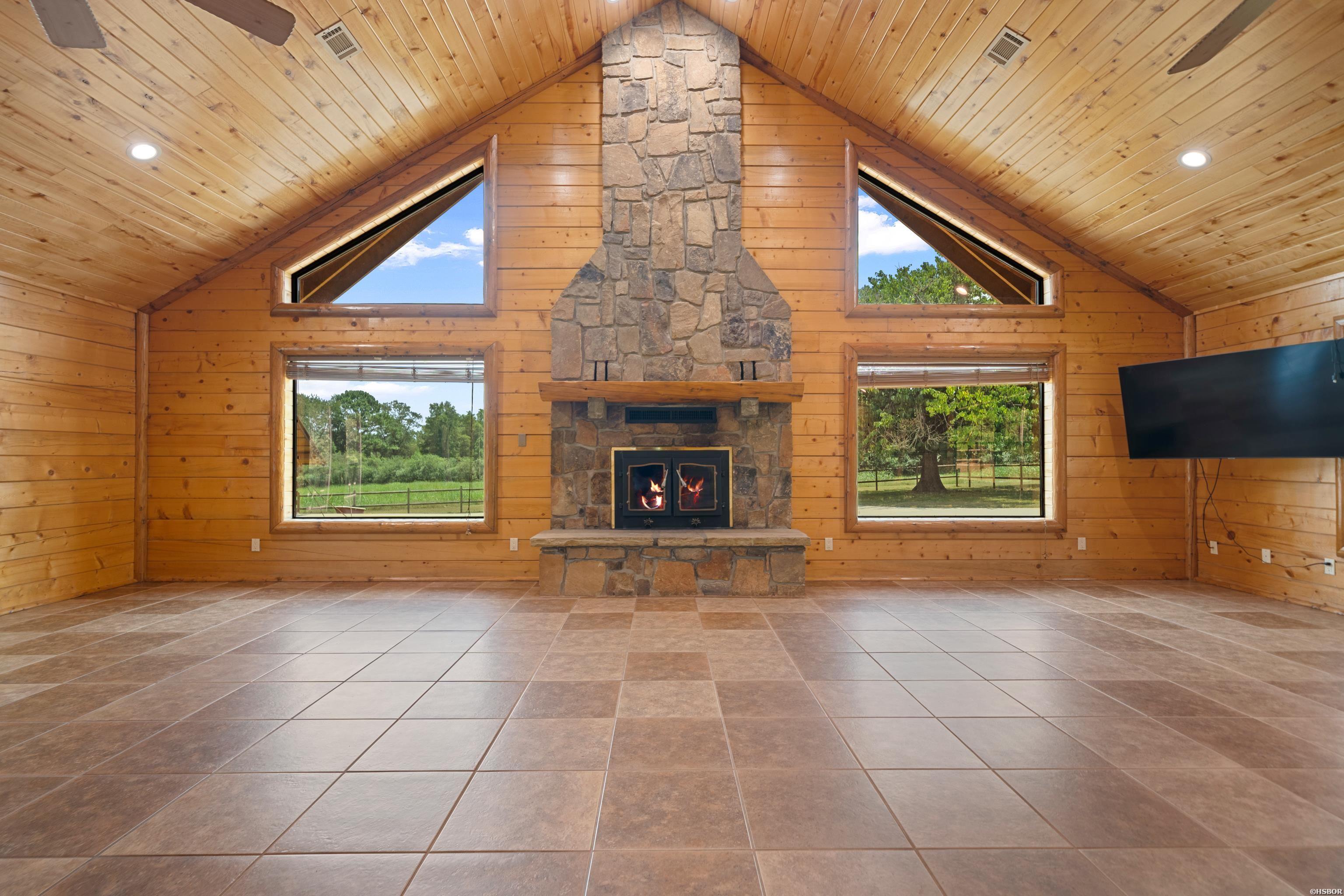 1646 Brady Mountain Road Property Photo 17