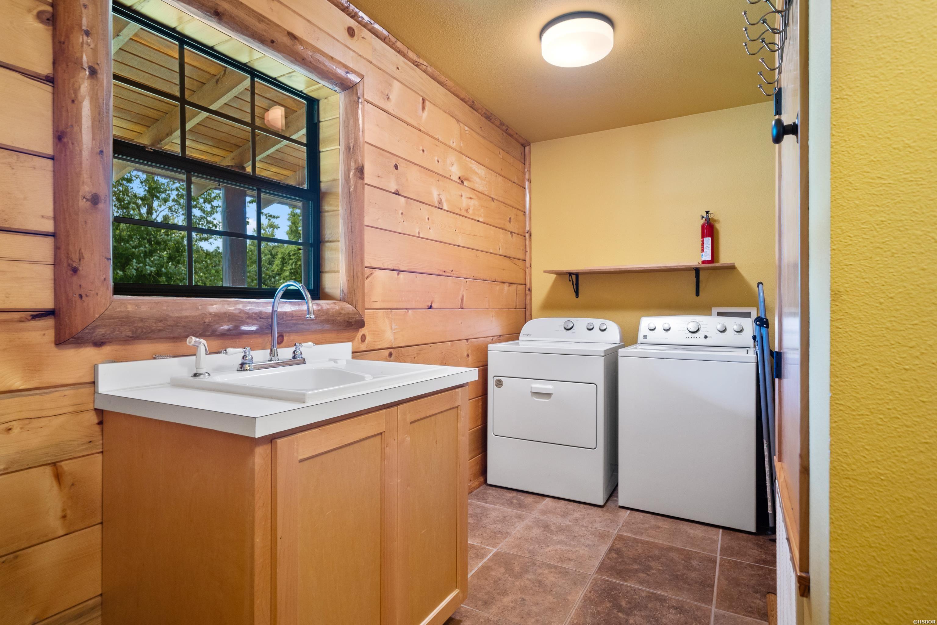 1646 Brady Mountain Road Property Photo 32